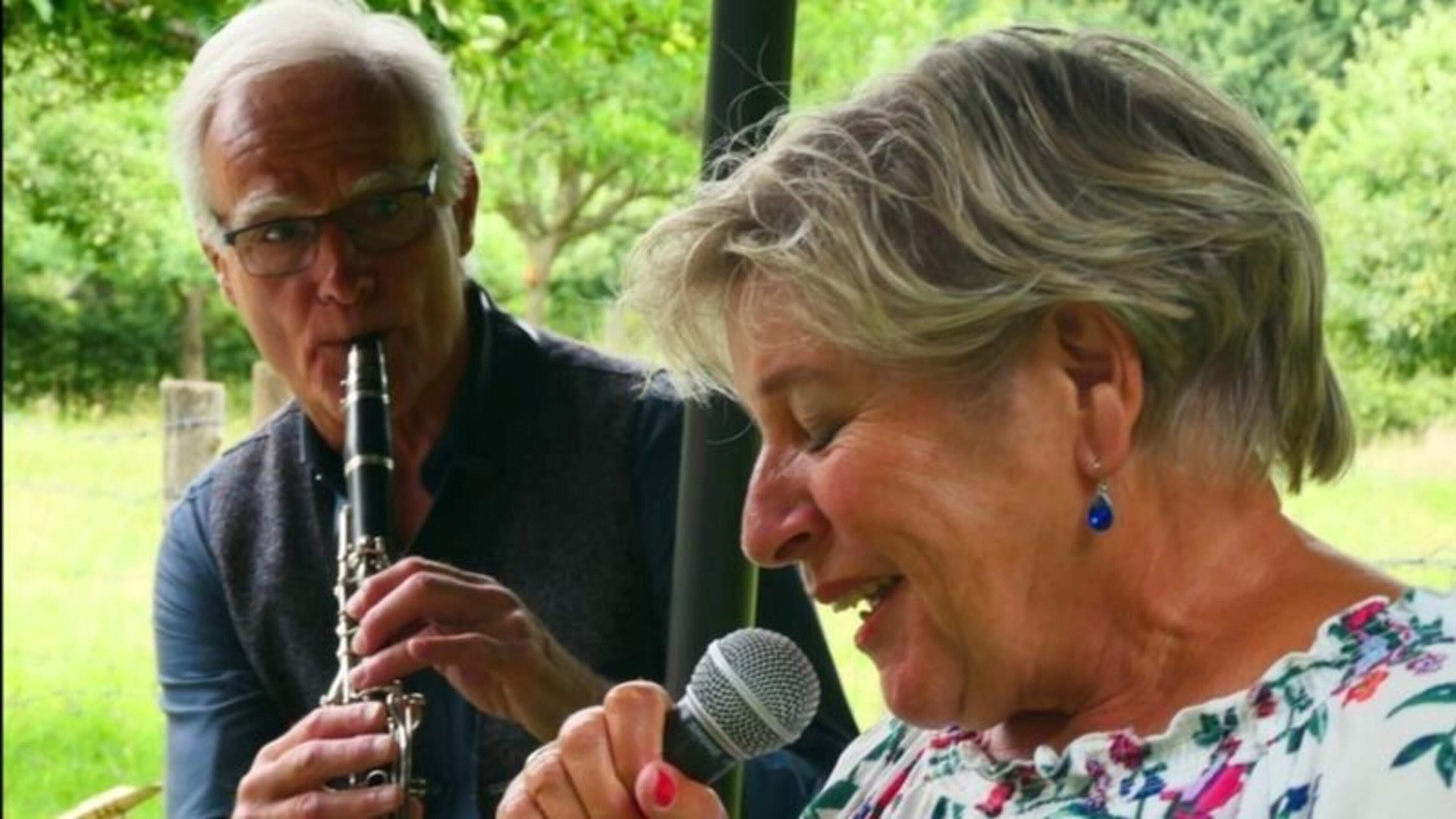 Zomerse bakdag met Dolce Vita en tiëkezinge bij ’t Bakkes in Welten