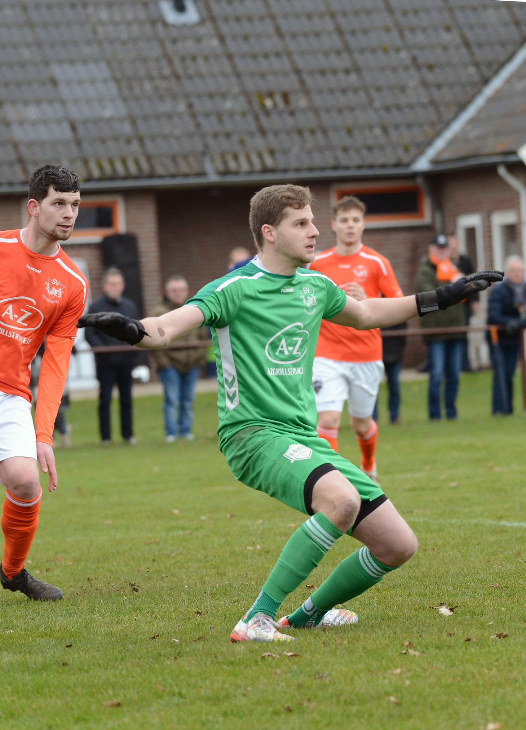 Ex-profkeeper Oomen zit op zijn plek bij Kronenberg