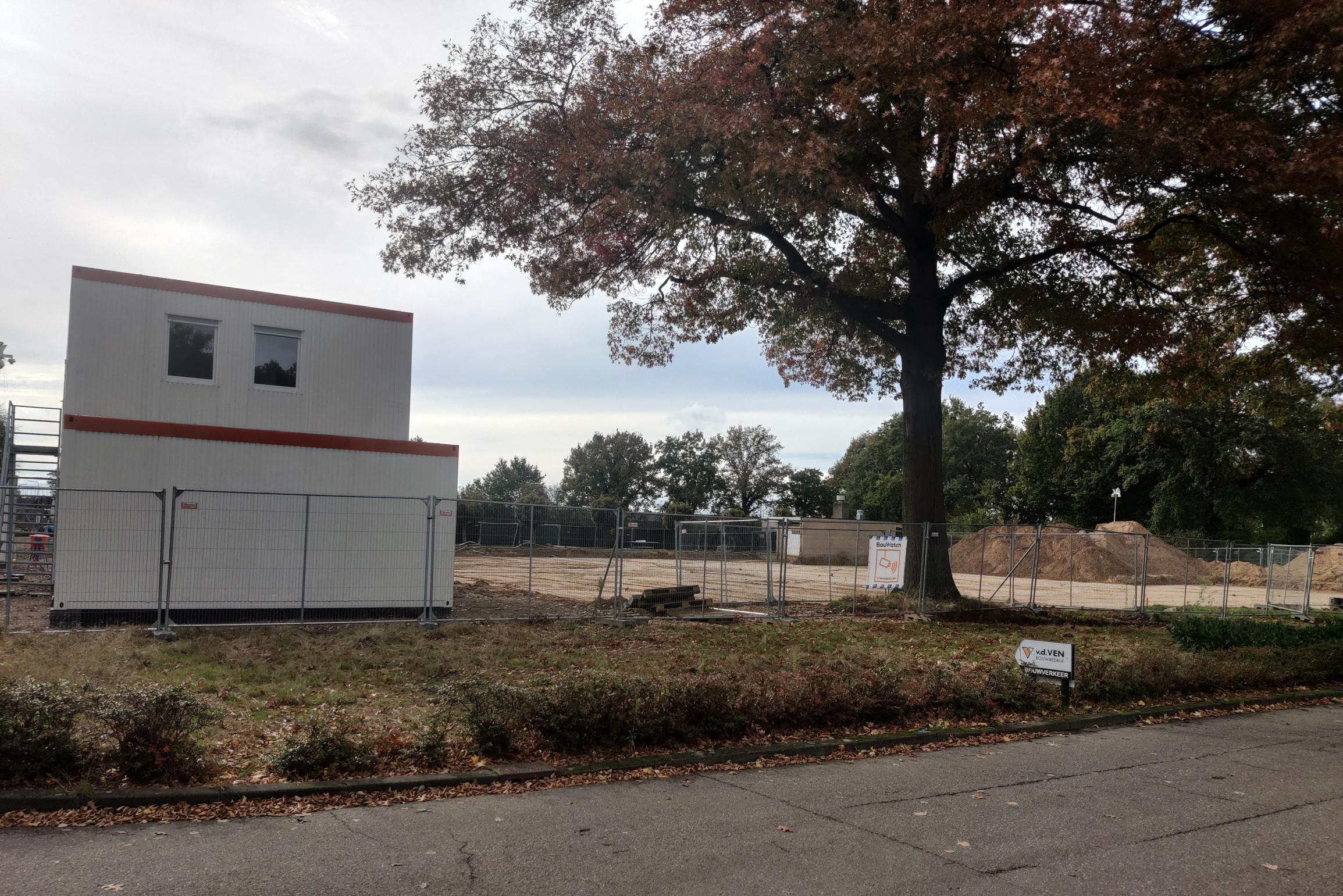 Plannen om verkeer bij school in Vlodrop te beperken nemen de zorgen van inwoners niet weg: ‘Het gaa