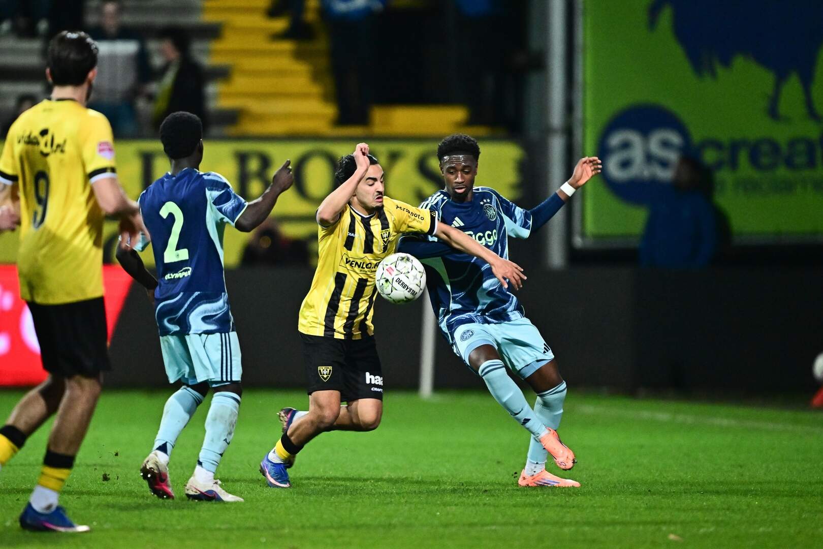 Bevrijdende treffer voor Venlonaar David Kalokoh (20), uitgerekend ...