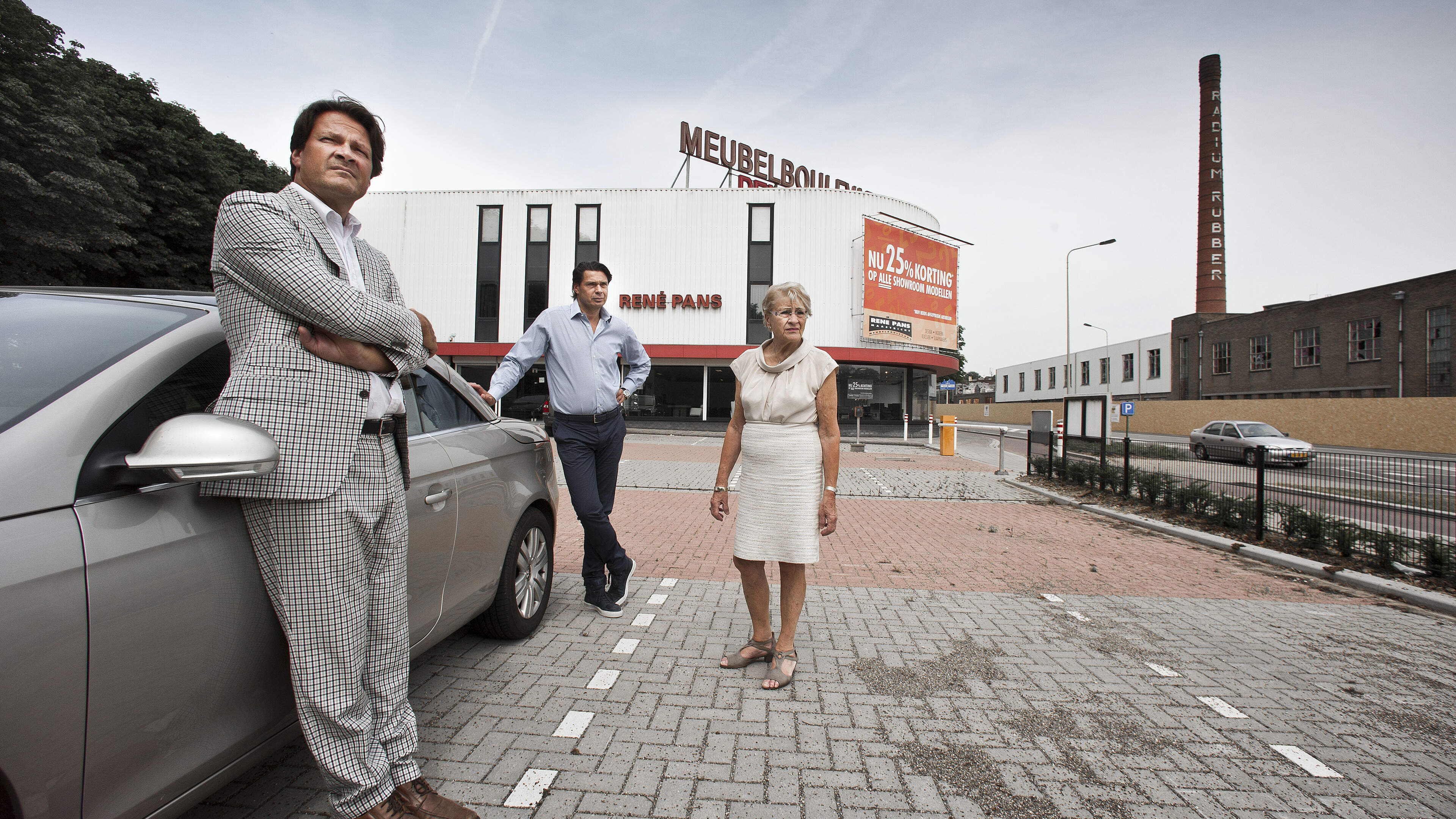 Akkoord tussen ruziënde broers Pans: Maastrichtse meubelzaak gaat na 136 jaar stoppen