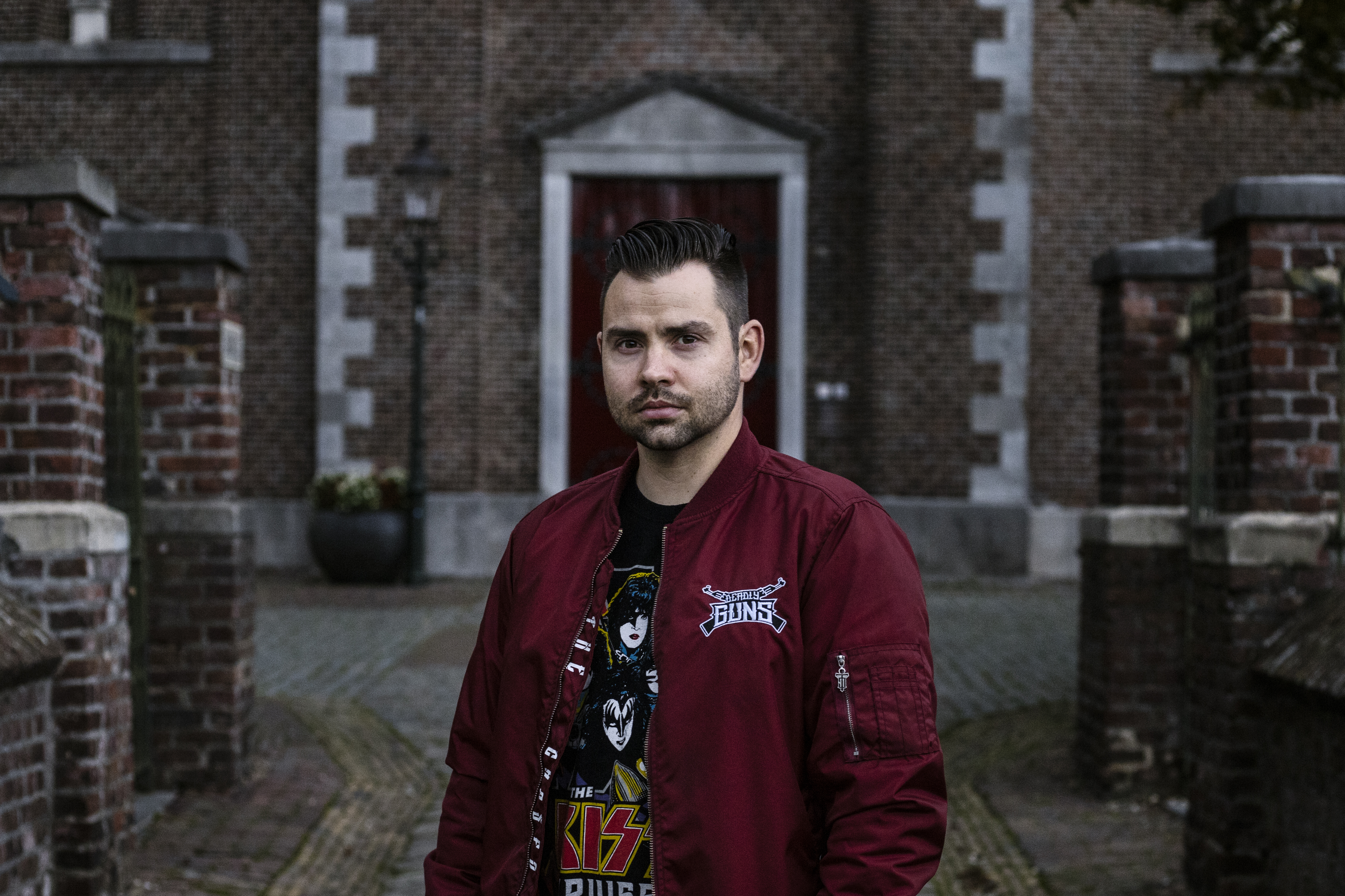 DJ Deadly Guns mist de energie van het publiek