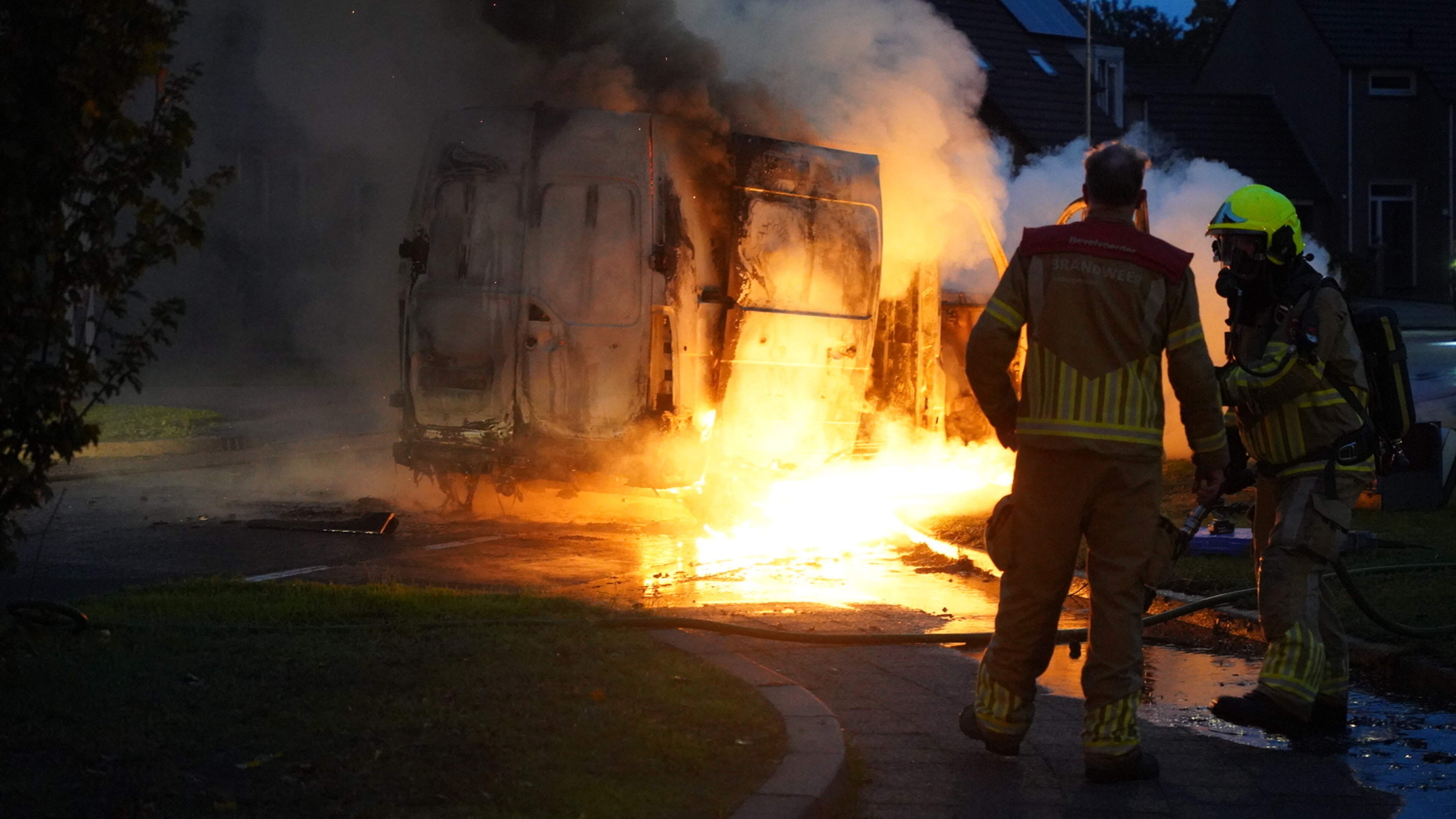 Bestelbus volledig uitgebrand in Venray