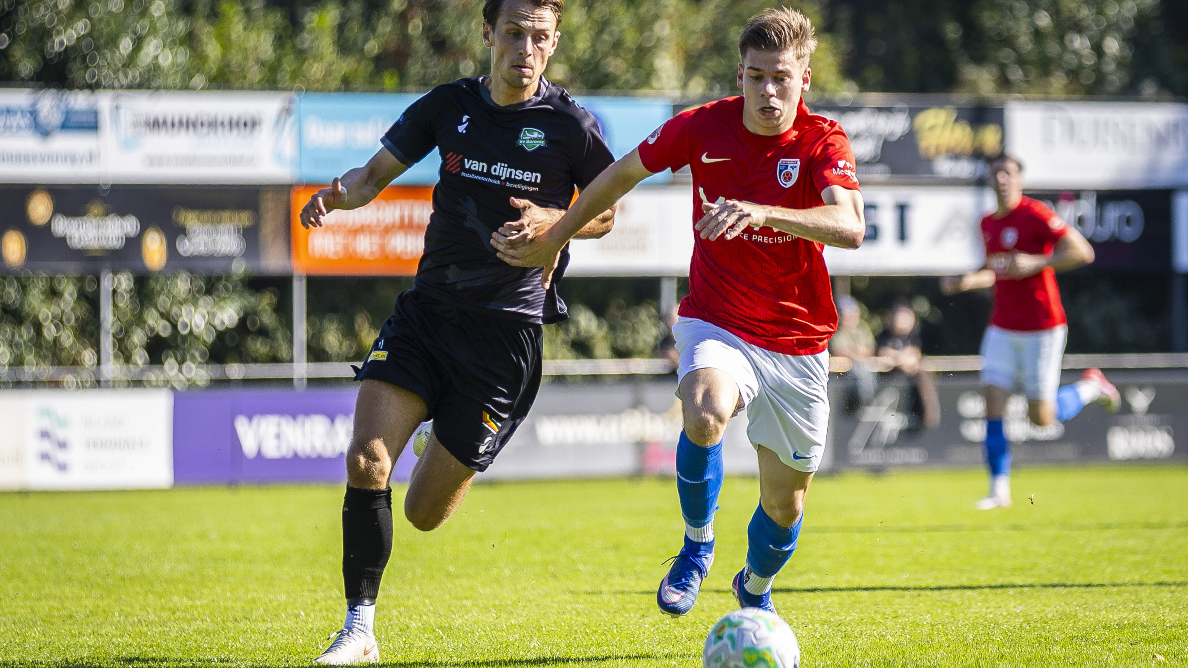 SV Venray wint dankzij doelpunt van Jelt Verrijth: ‘Compliment naar de keeper voor de assist’