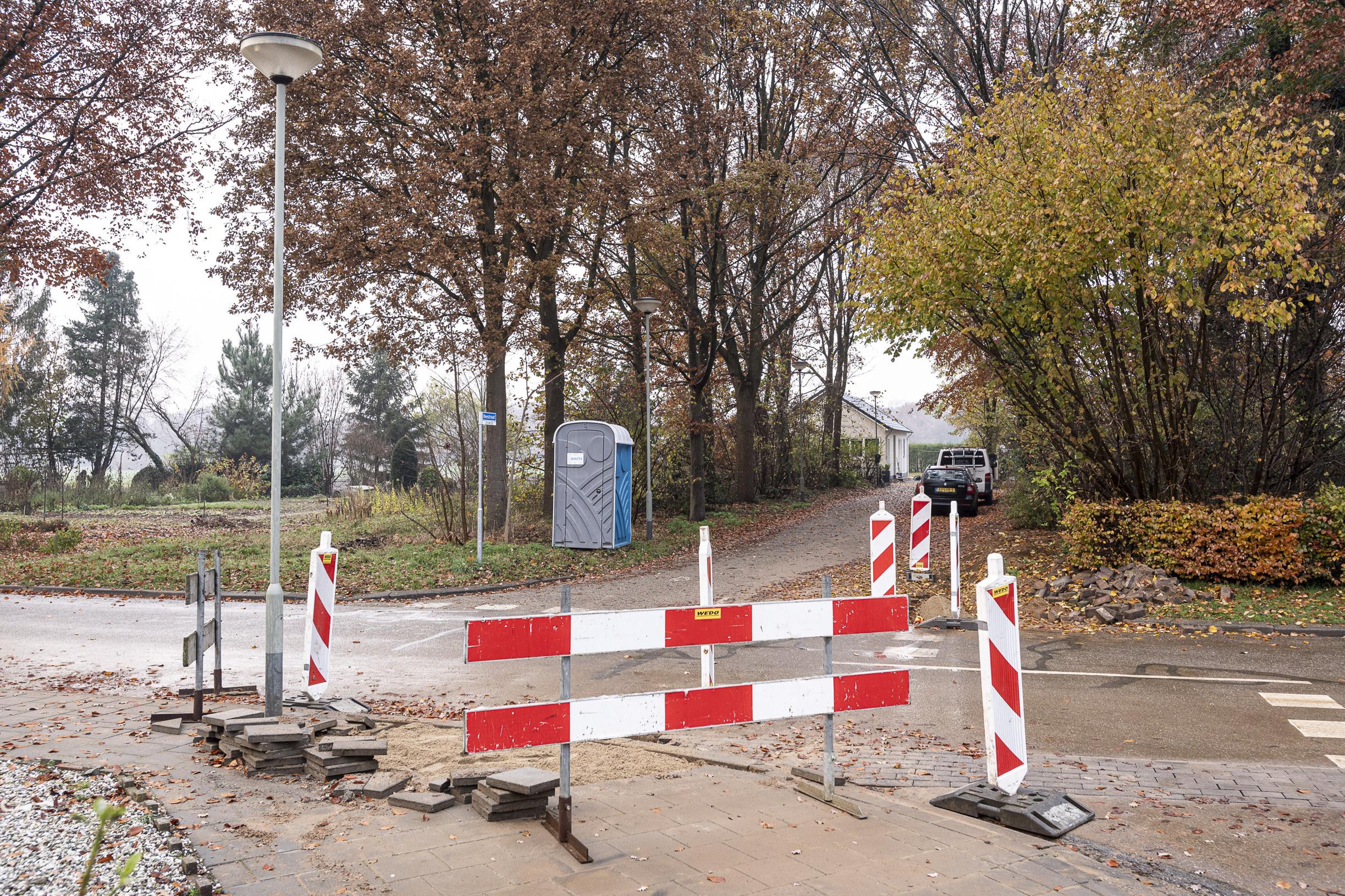 Woonwagenkamp Houtkempke in Sint Odiliënberg wordt doorgelicht: houden ze zich daar wel aan de regel