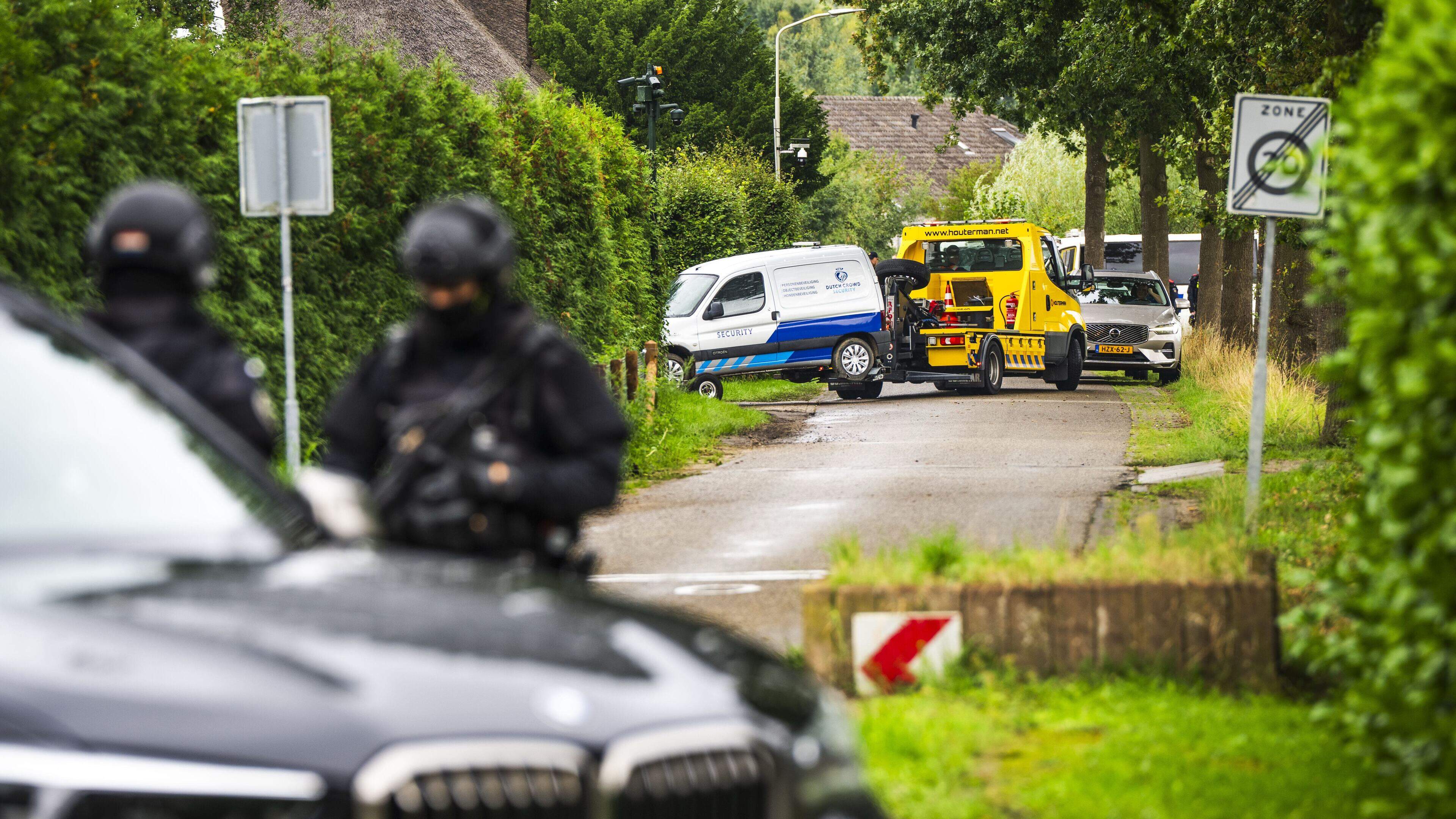 Drie aanhoudingen in België in onderzoek geweld Overasselt