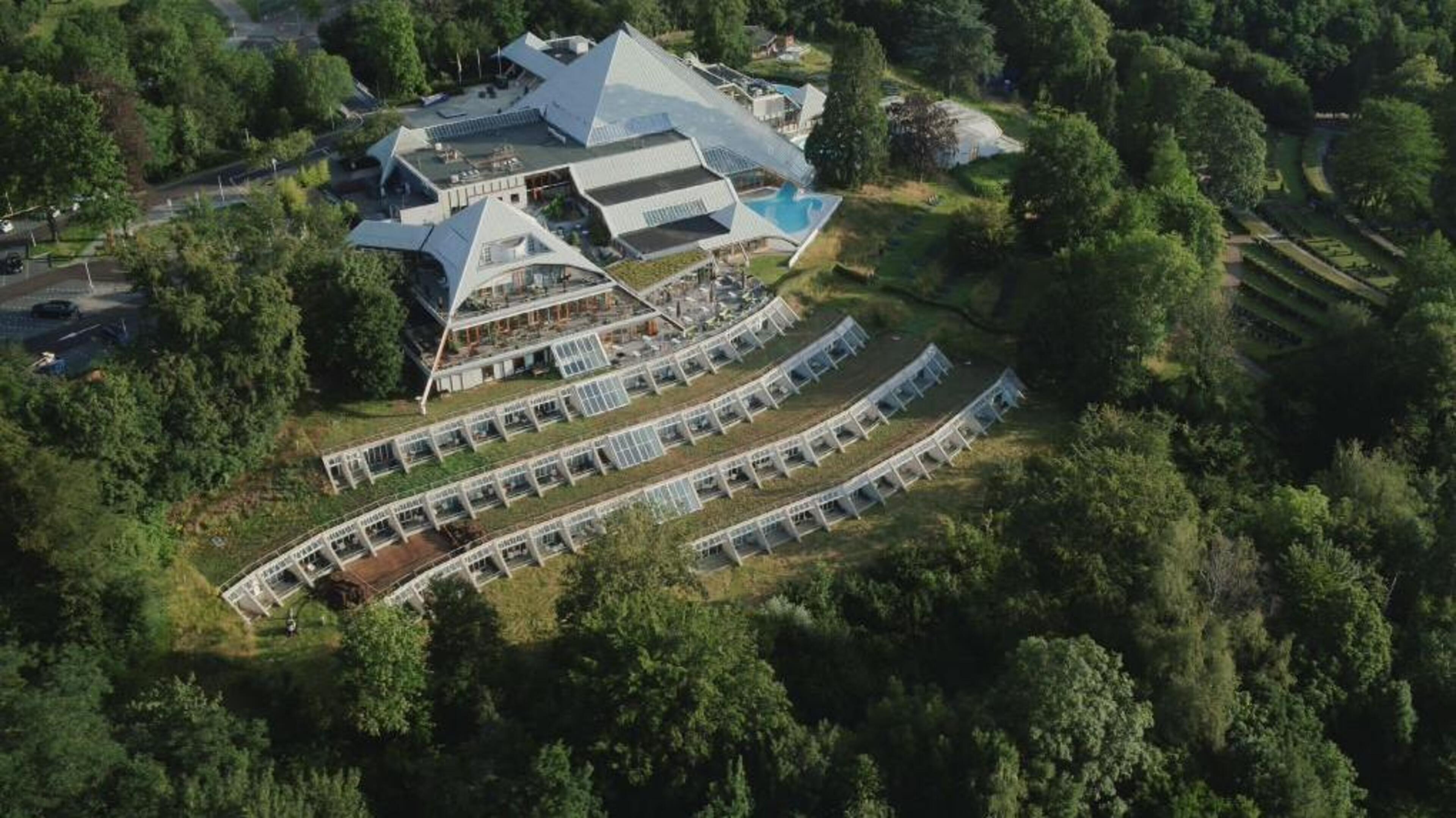 Thermae 2000 in Valkenburg wil ‘als eerste ter wereld’ saunaparadijs in grotten en terug naar top we