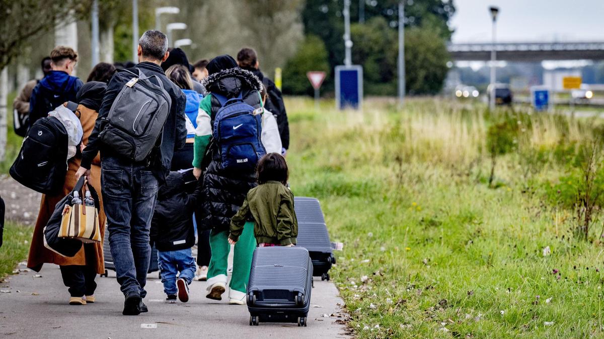 Maastricht, Sittard-Geleen and Venlo be stunned about prohibition priority status holders at home