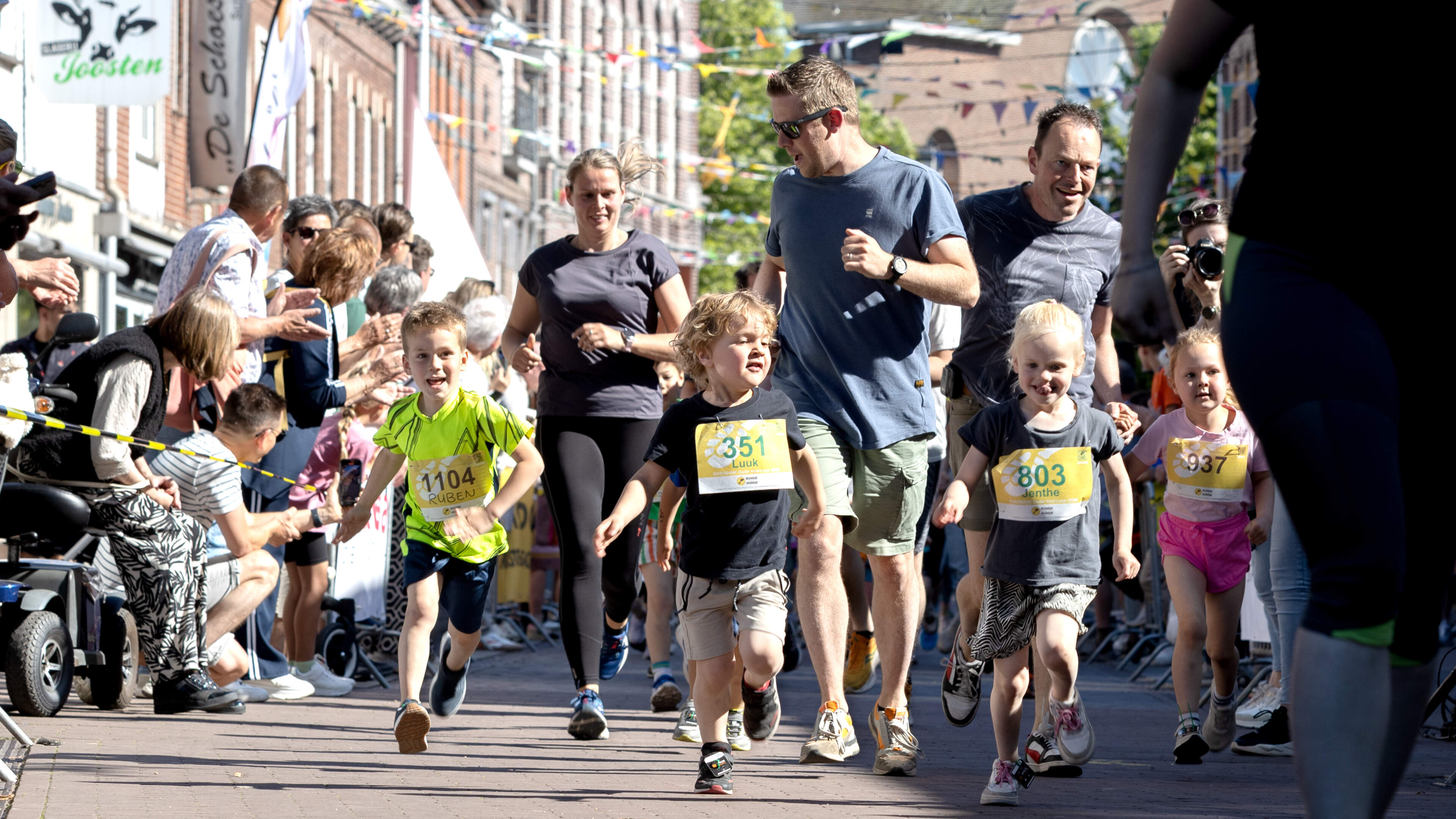 Horst maakt zich op voor tiende Rundje um ’t Hundje: organisatie centrumloop zet in jubileumjaar nog