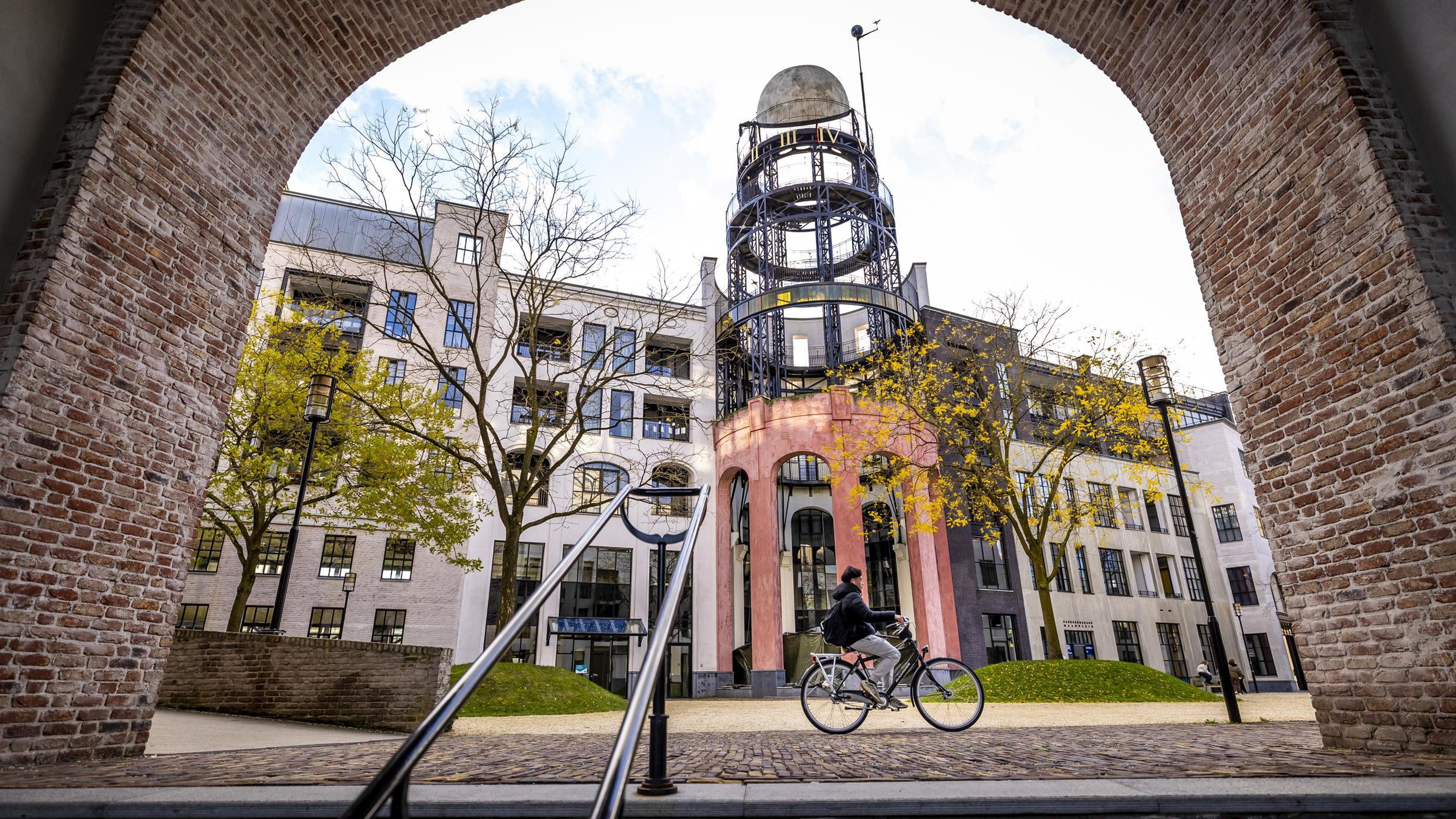 Maankwartier in Heerlen is een brug tussen twee zieke oevers: ‘Bij de Eiffeltoren was meer weerstand