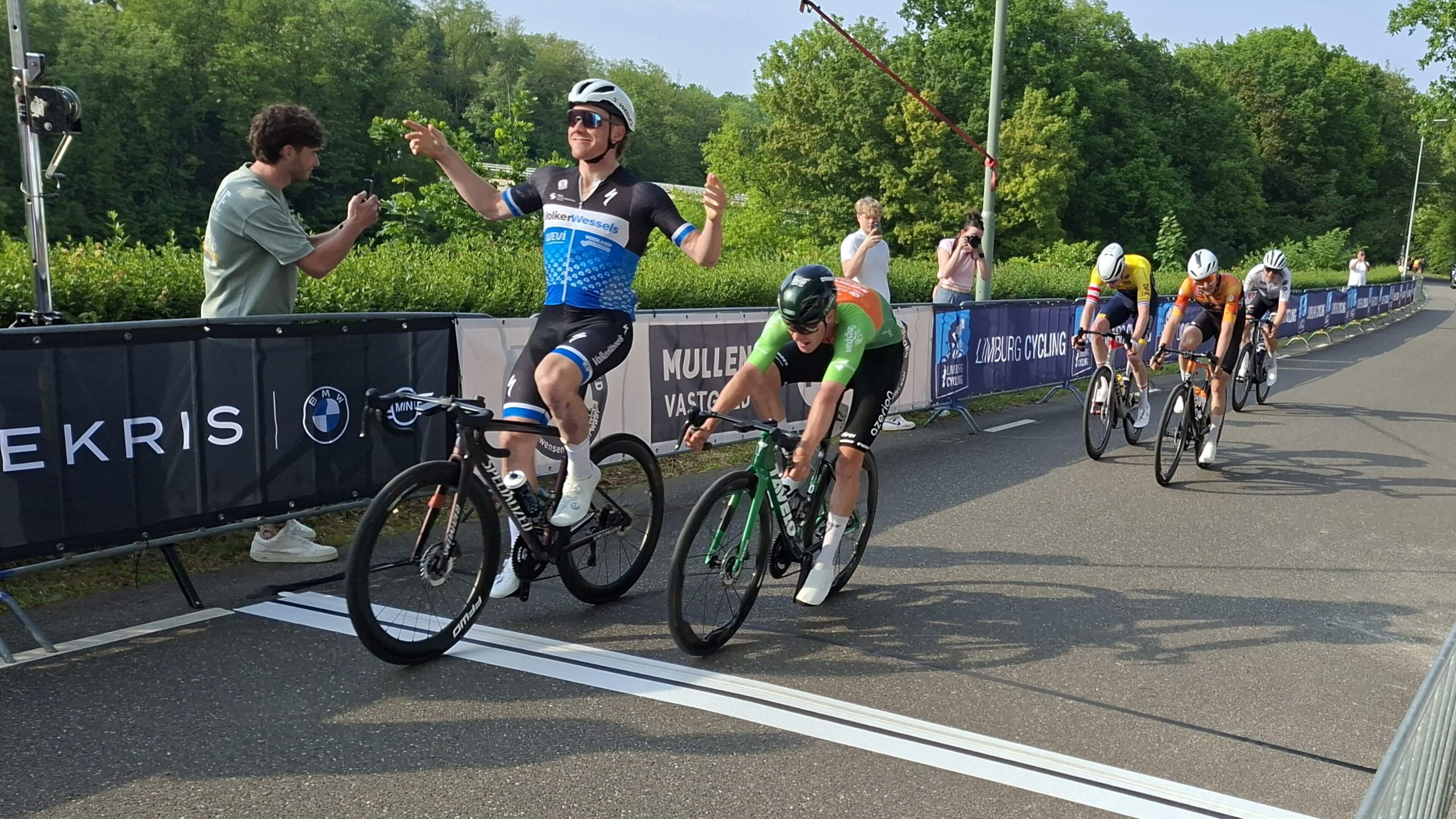 Schot wint zware Limburgse klassieker