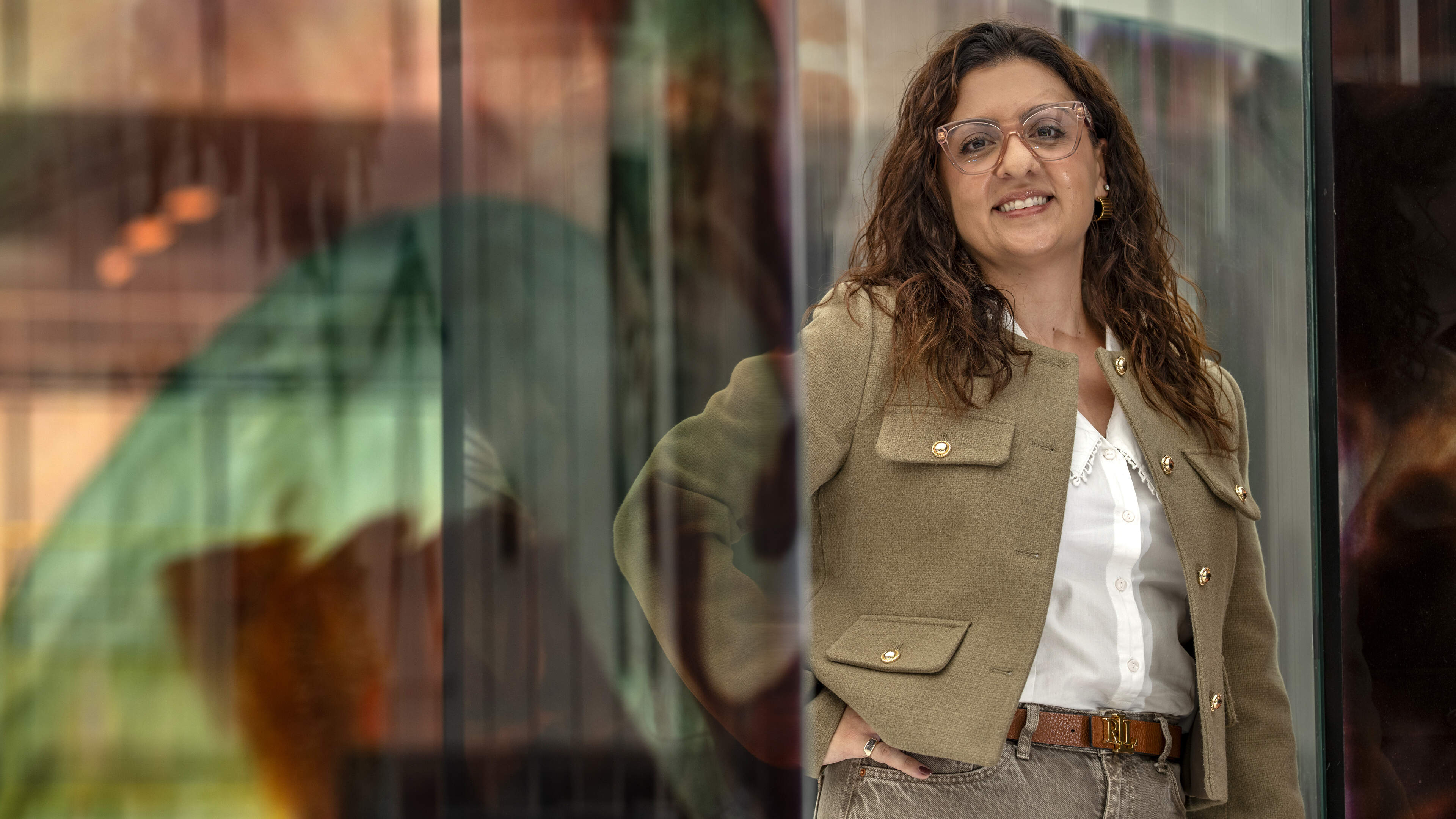 Wetenschapper Athina (39) kan menig crimineel in de problemen brengen met haar onderzoek naar DNA: ‘