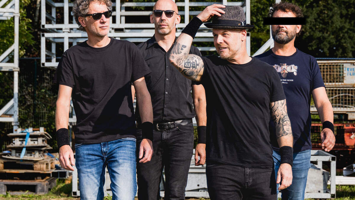 Heideroosjes Drops Bassist Over Child Porn Arrest - News Directory 3