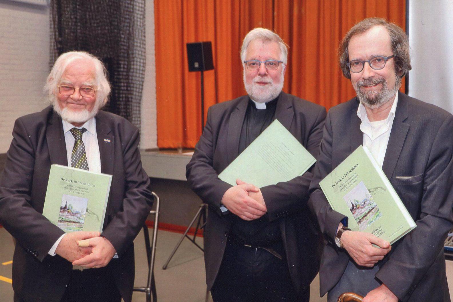 ‘De kerk in het midden’: gewichtig boek over Stephanuskerk Wijnandsrade