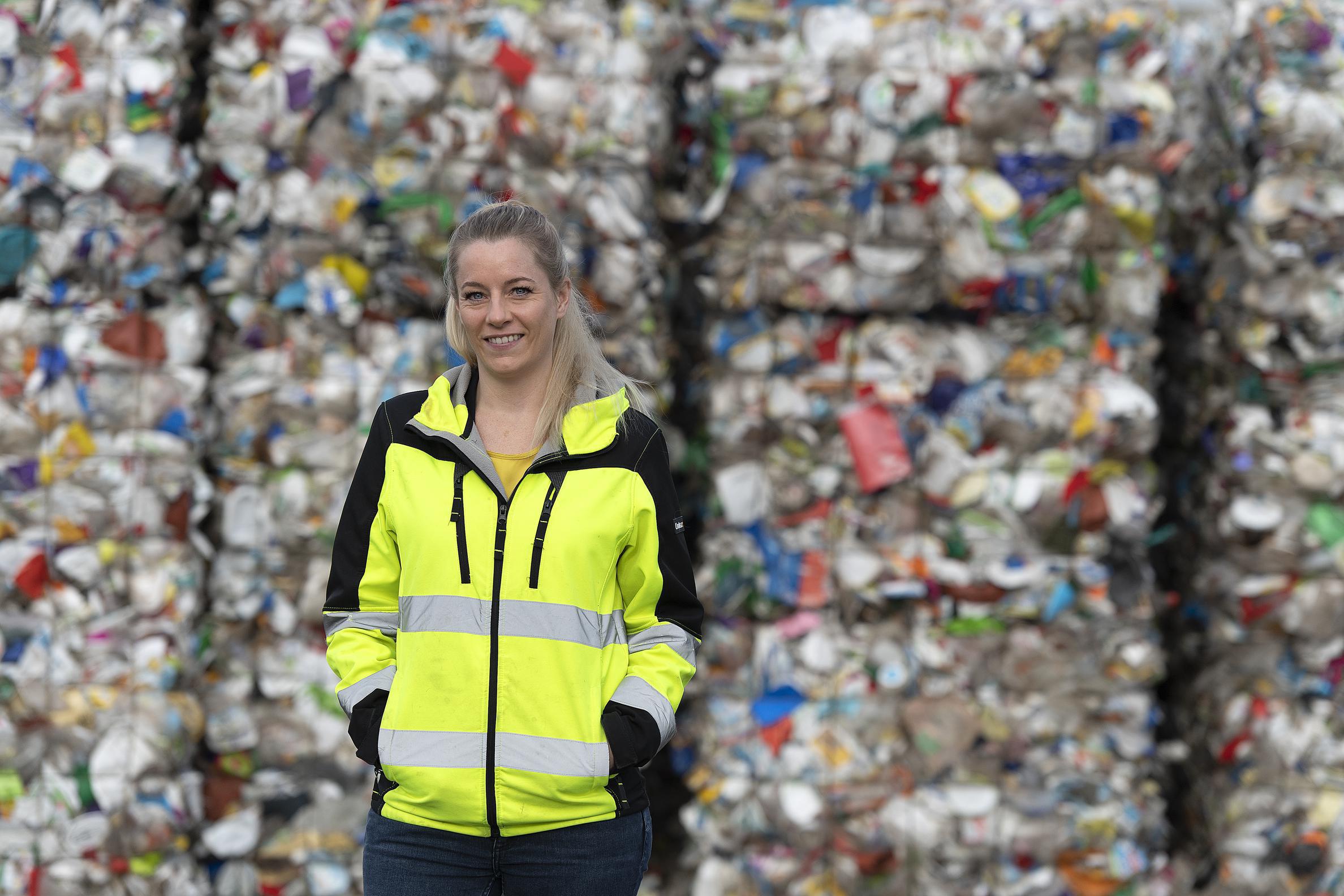 Recyclingbedrijf Stiphout in Montfort bezwijkt onder goedkoop buitenlands plastic: ‘Het is diep trie