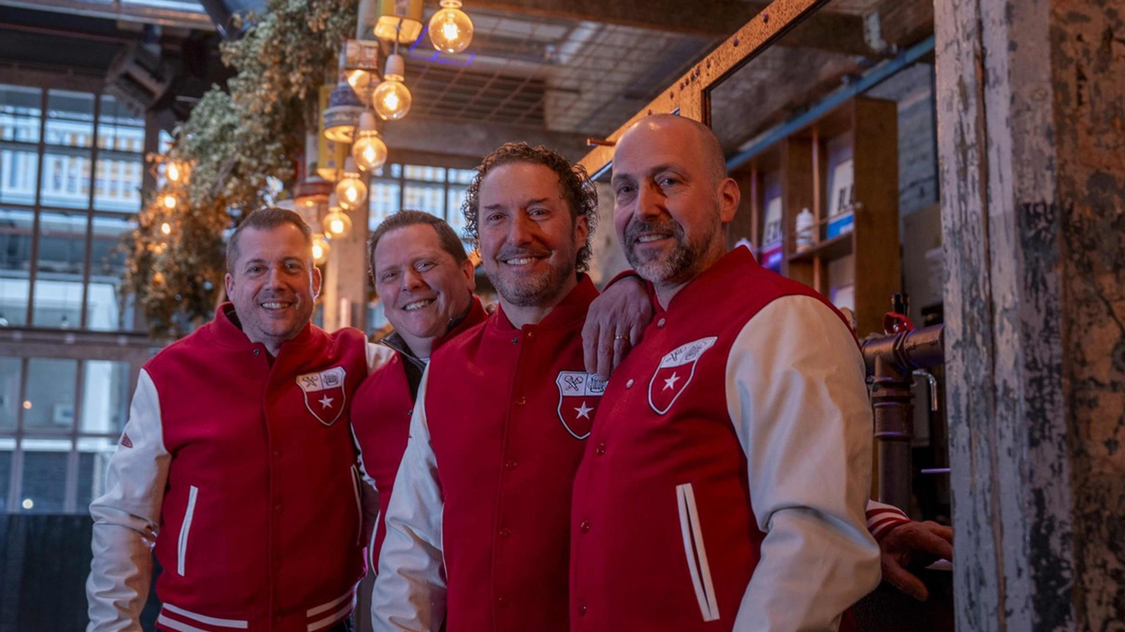 Met hulp van Fabrizio heeft Zoeper carnavalsgoud in handen: ‘Hak Toewah!’ is ‘een echte oorwurm’