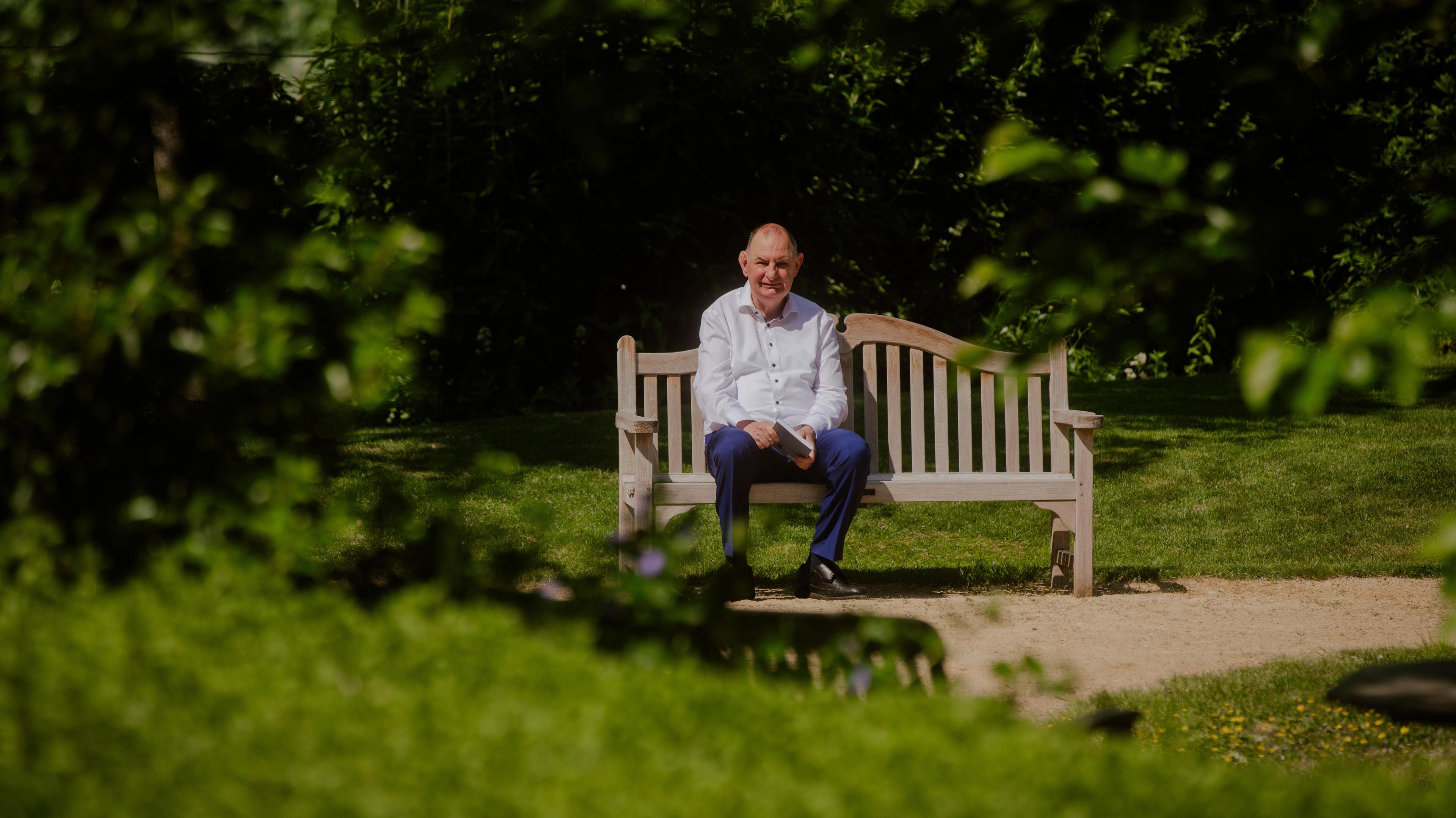 Oud-wethouder Bert Jongen uit Maastricht verzamelt verhalen van doordouwers: ‘Natuurlijk kunnen ze d