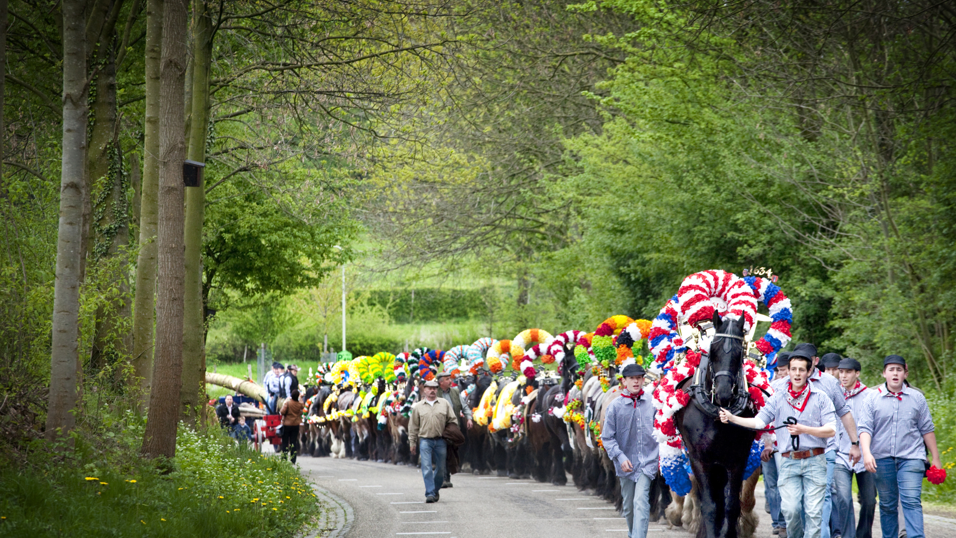 Hoogmissen rond Bronk Noorbeek live via internet te volgen
