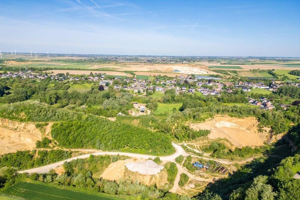 Burgerbeweging eist stopzetting mergelgroeve vlak over de grens bij Maastricht: ‘Ze werken al 25 jaa