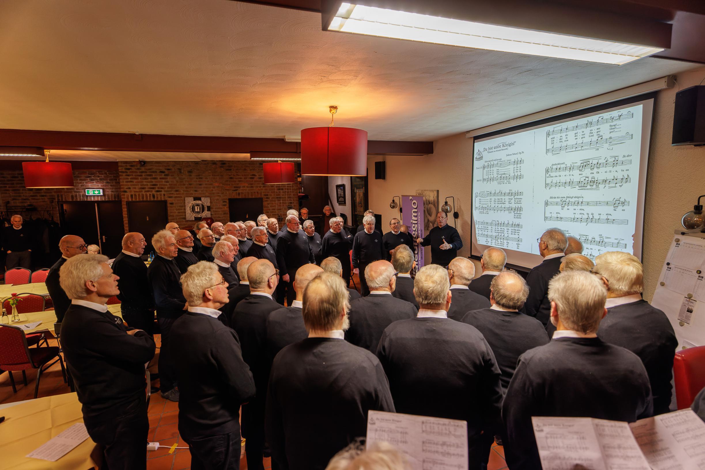 Mannenkoren van Vaals en Lemiers schuiven hun rivaliteit aan de kant en gaan samen