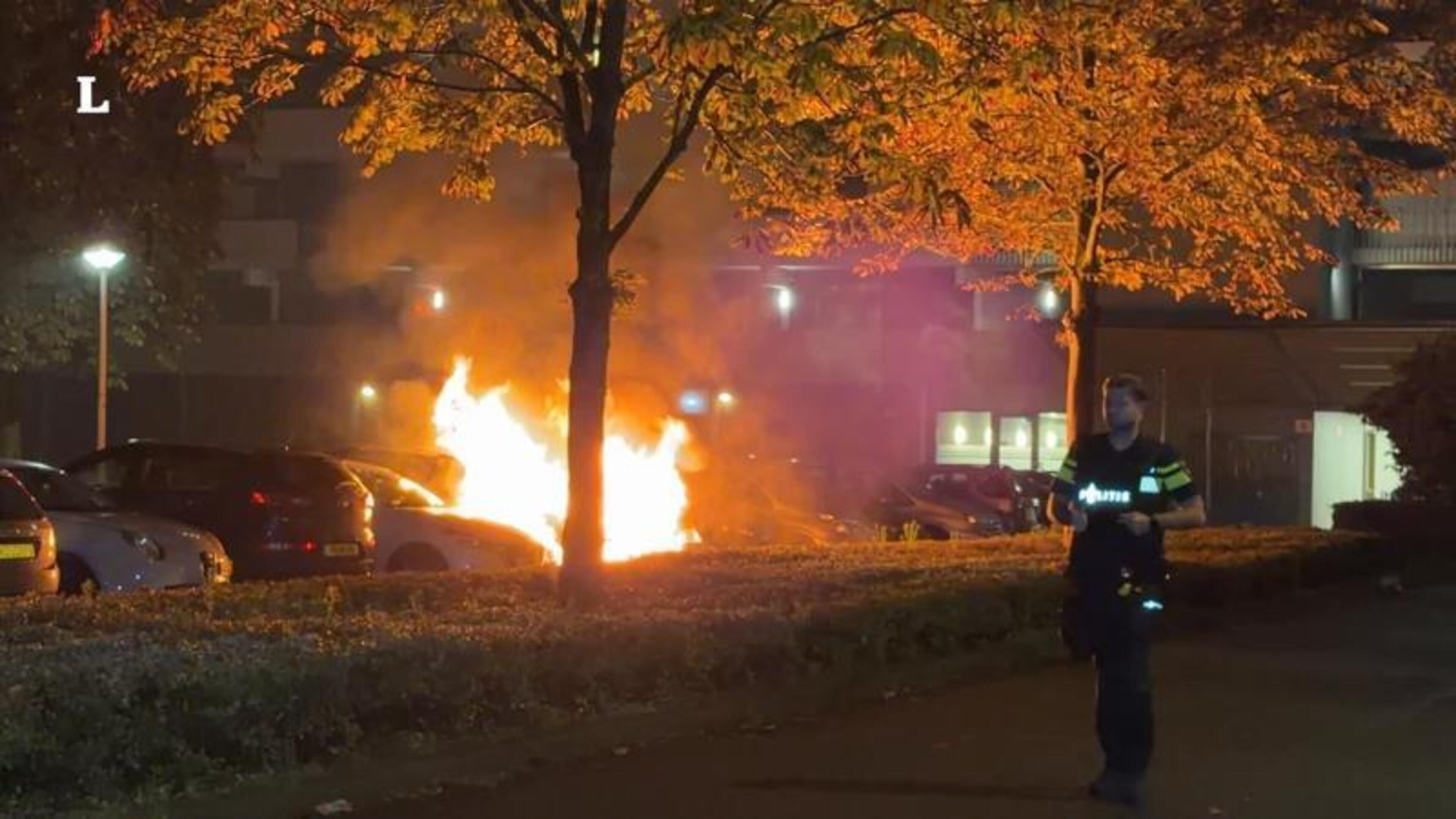 Drie auto’s beschadigd door autobrand in Maastricht