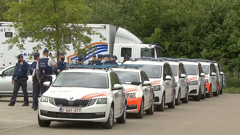 Politie en leger jagen over de grens op vuurgevaarlijke Jürgen Conings
