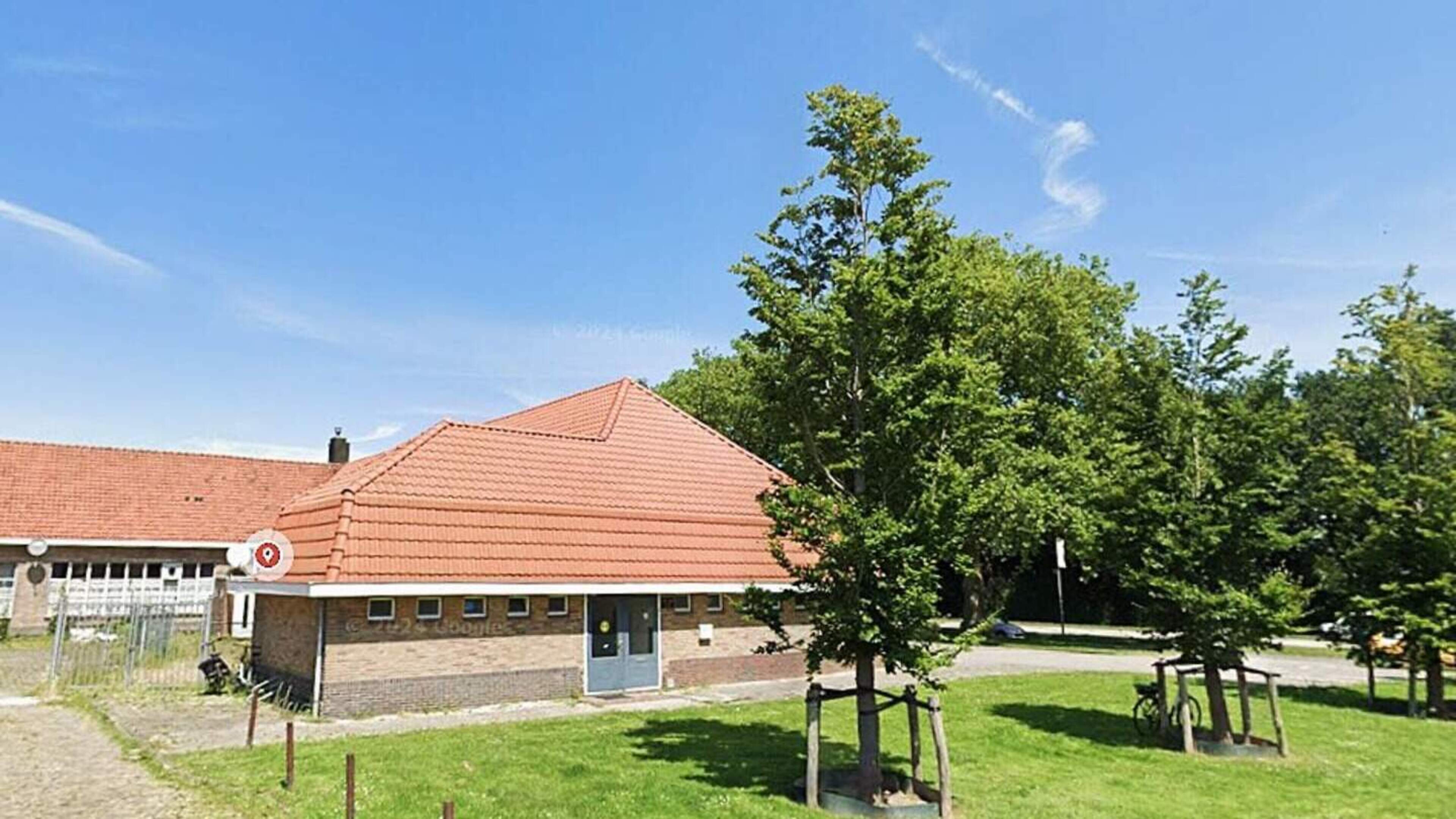 Bekladding moskee Brunssum heeft mogelijk extreemrechtse link: ‘Inlichtingendienst houdt situatie in