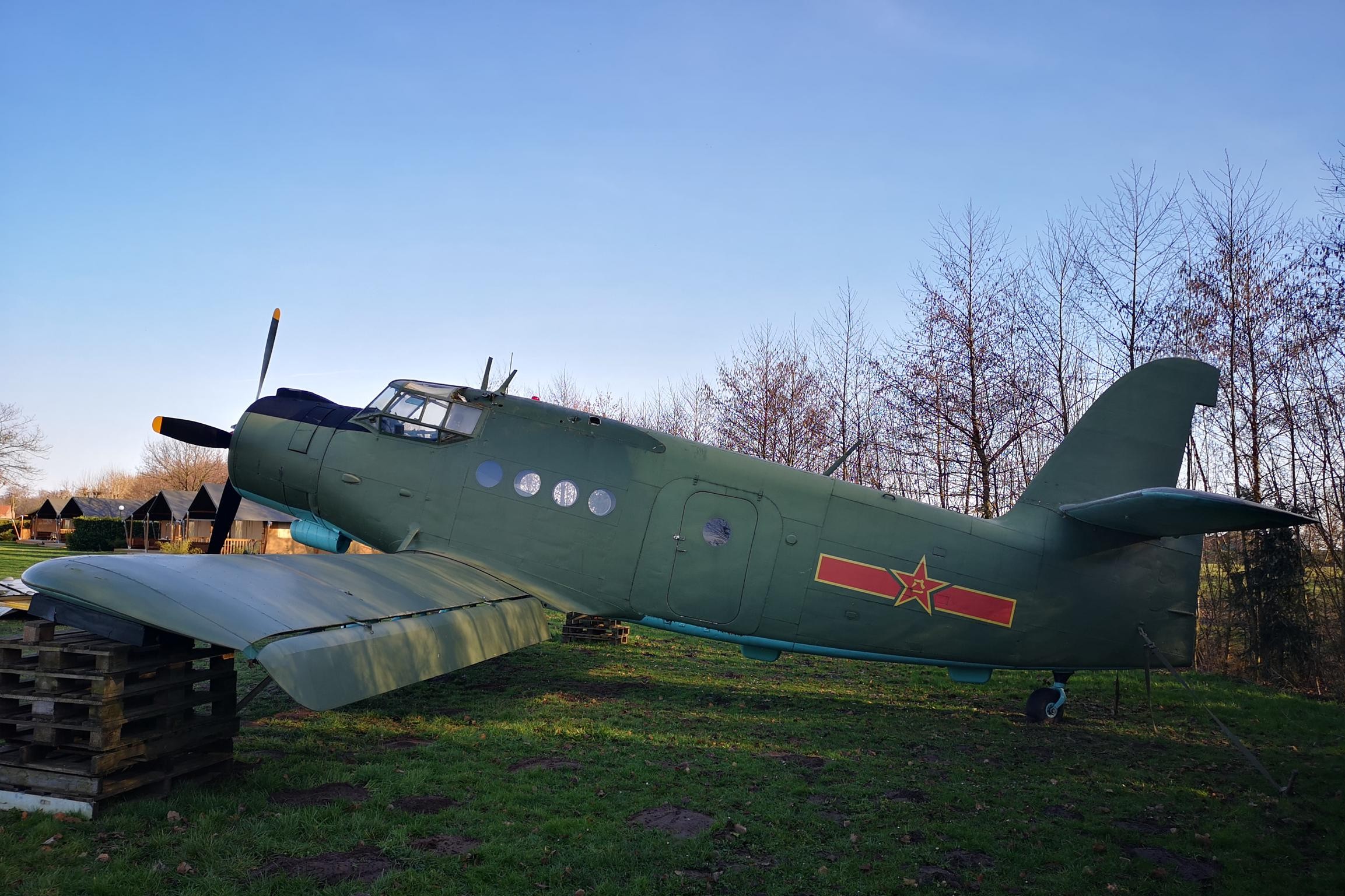 Bed & Breakfast in een traditionele Antonov-dubbeldekker
