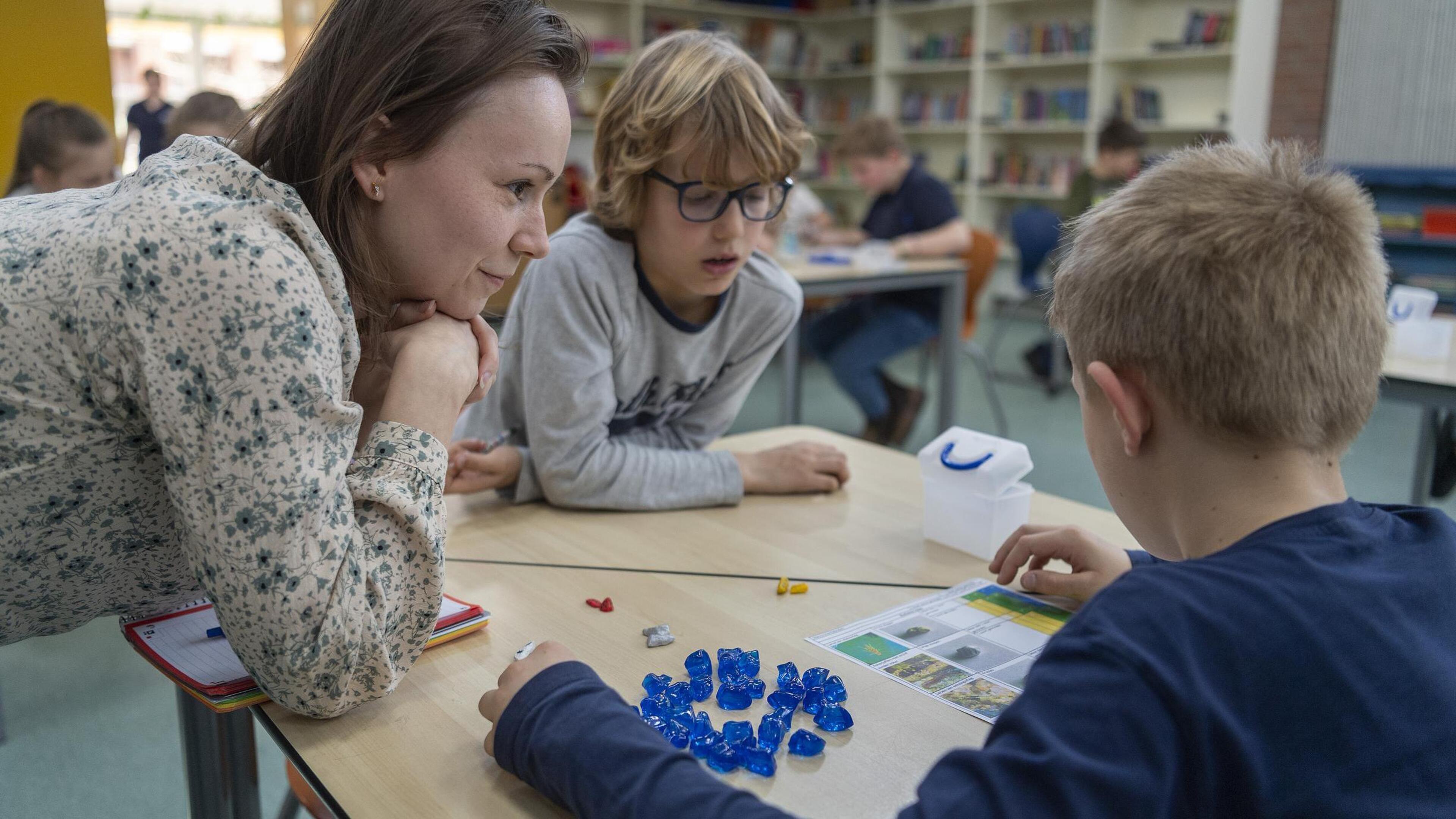 Epen laat kinderen spelenderwijs kennismaken met water, bronnen en beekjes rond het dorp