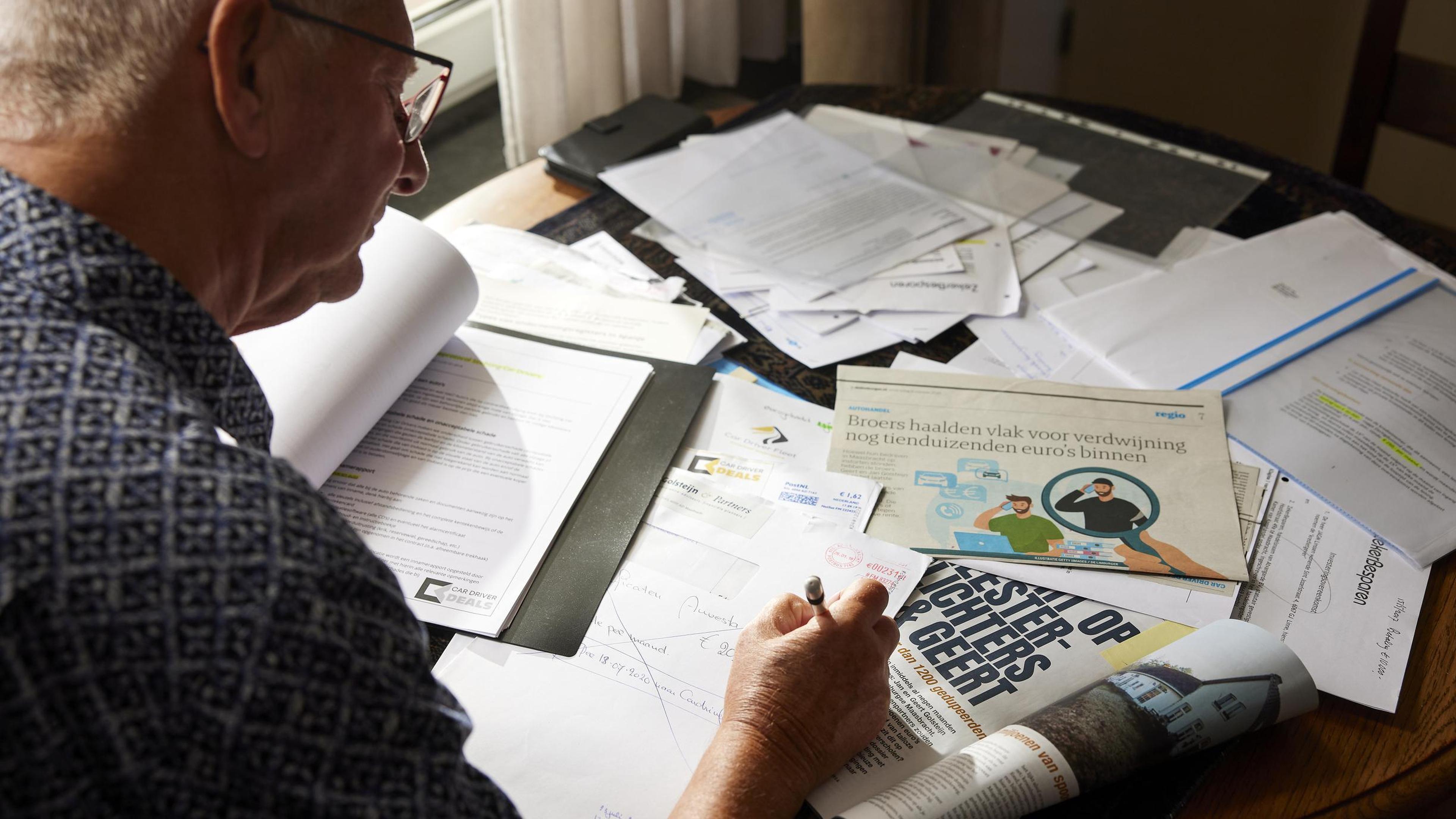 Jacob (71) uit Linne verloor 160.000 euro aan spoorloze broers Car Driver Deals: ‘Ik ben door beste