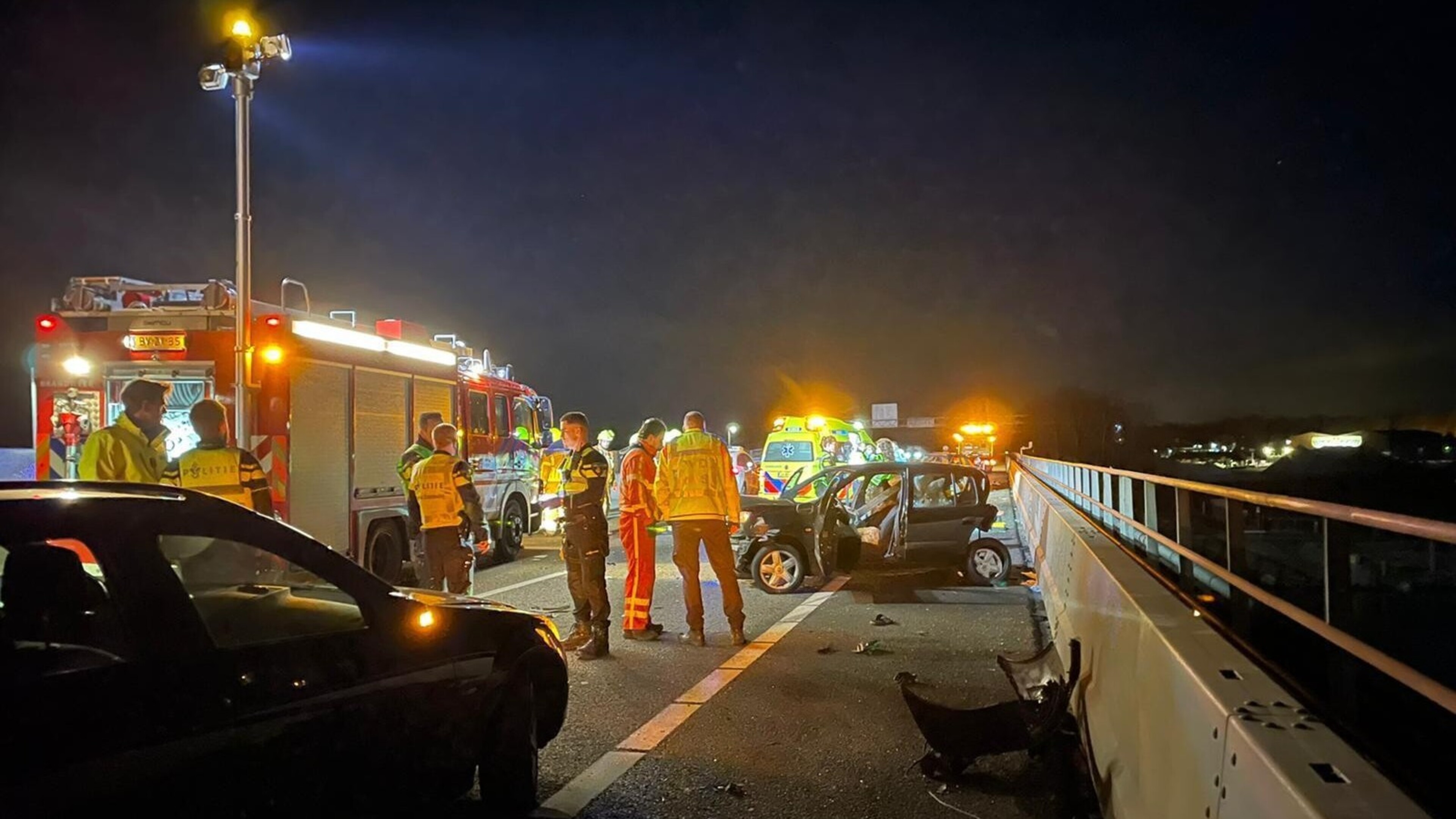 Persoon overleden na ongeluk op A2 bij Wessem