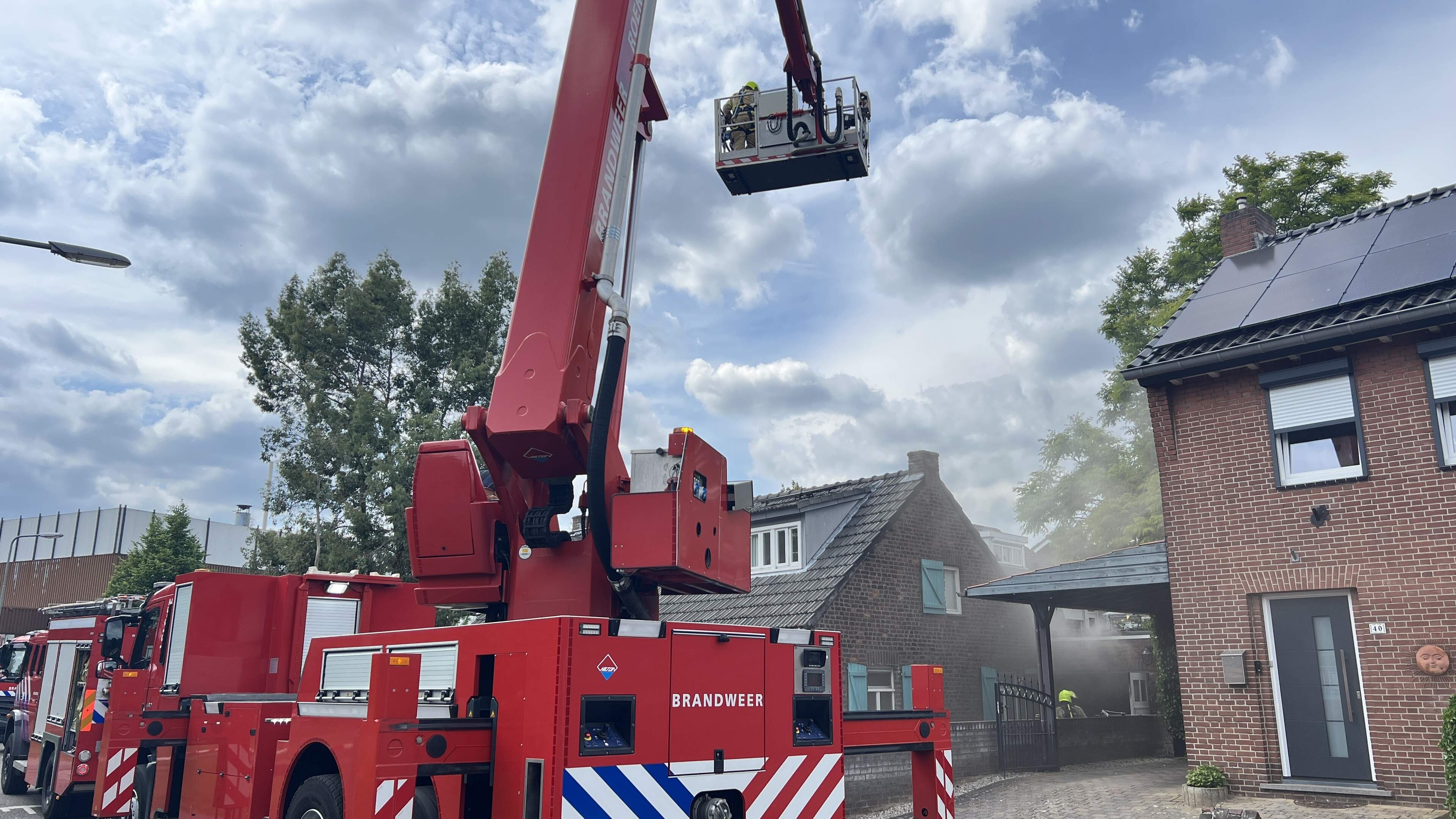 Brandweer rukt uit voor brand bij woning in Swalmen