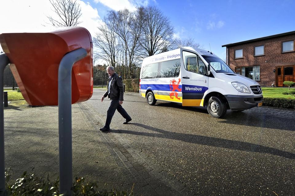 Presentatie wensbus Merselo-Vredepeel in Heide