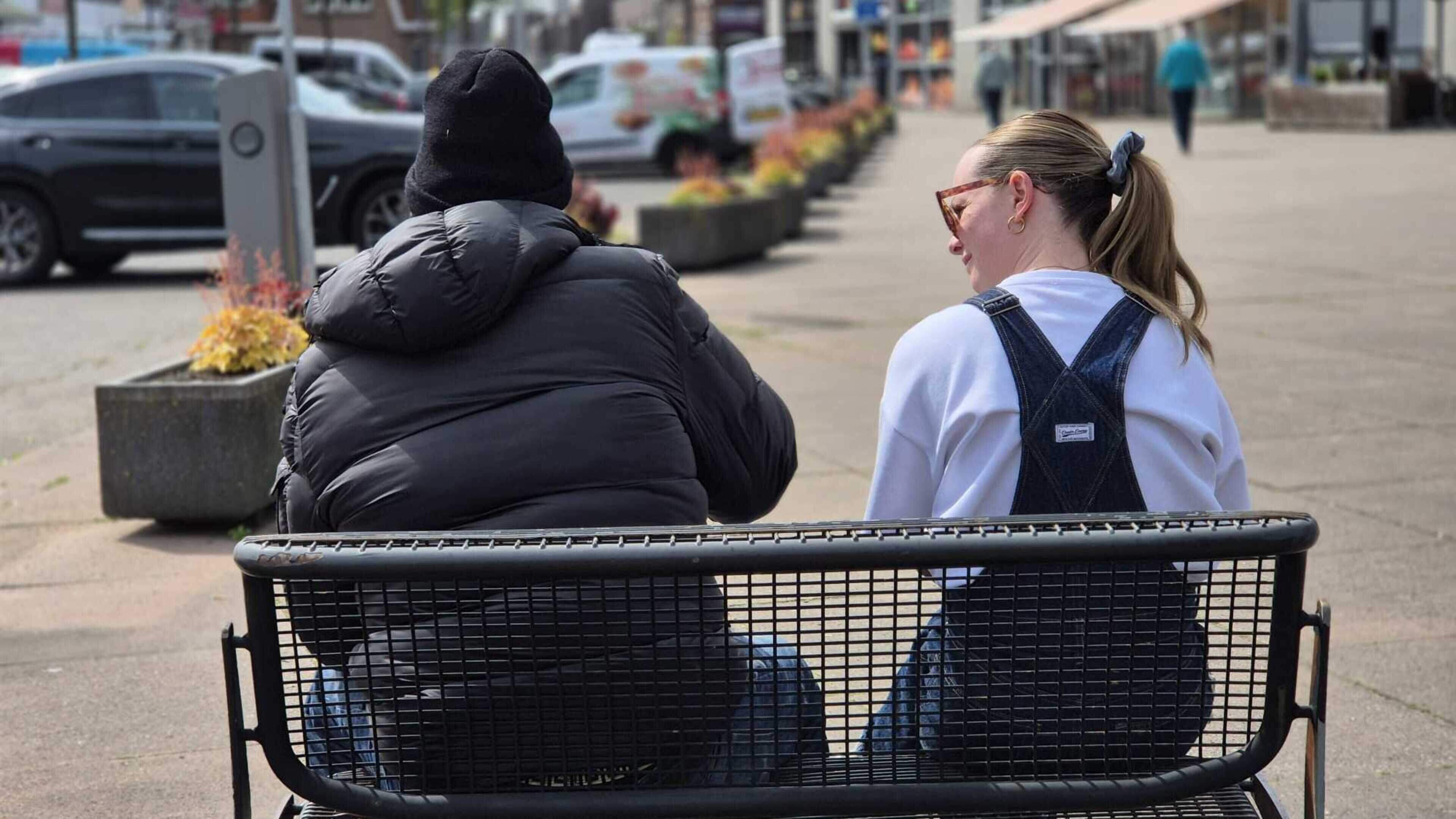 Joseph, Mounir en Hans* wonen in Roermond, maar hebben geen dak boven hun hoofd: ‘Als de zon zo blij