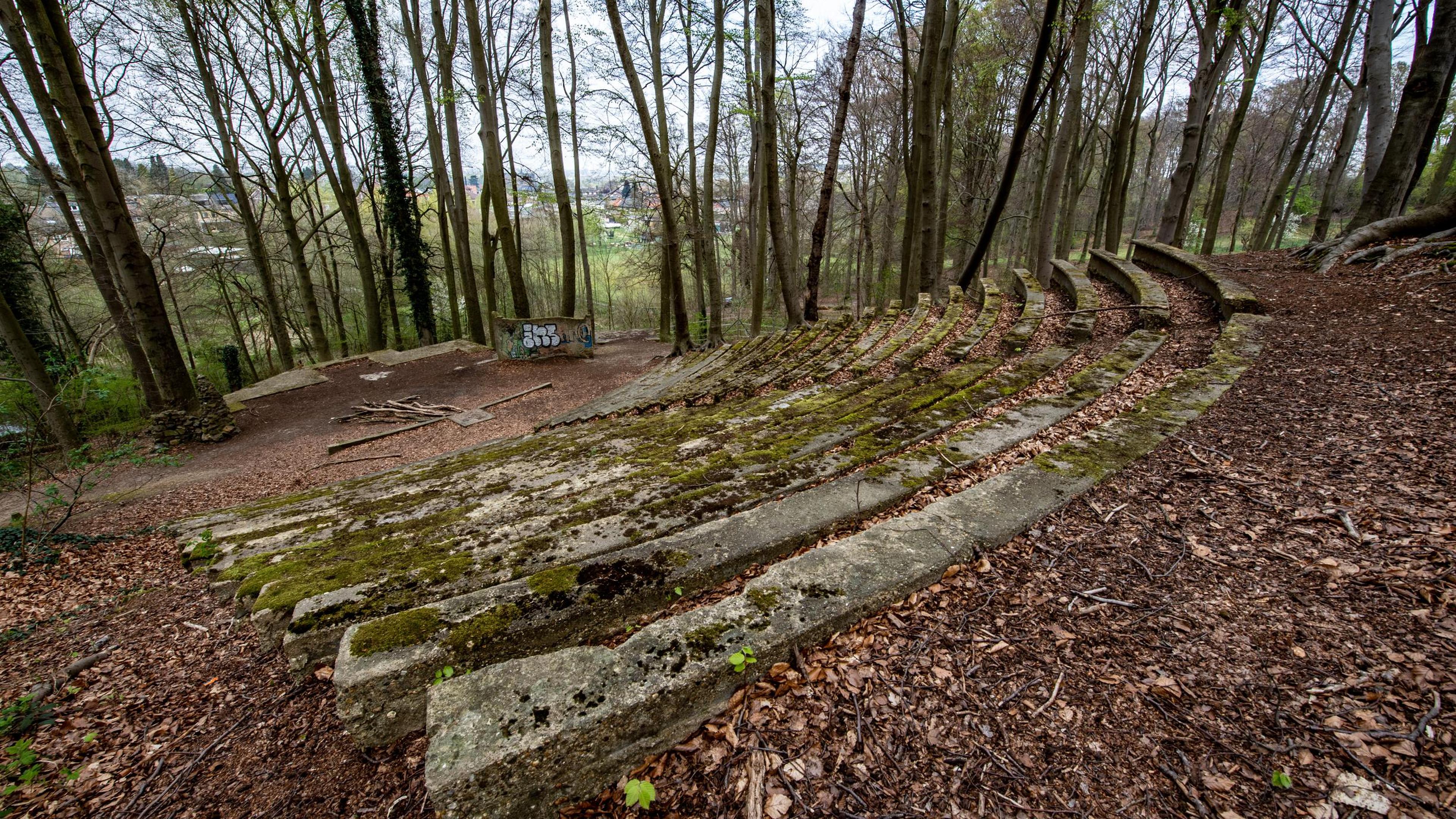 Verborgen parel Openluchttheater Spaubeek wordt gemeentelijk monument: ‘Zo blijft sieraad behouden v