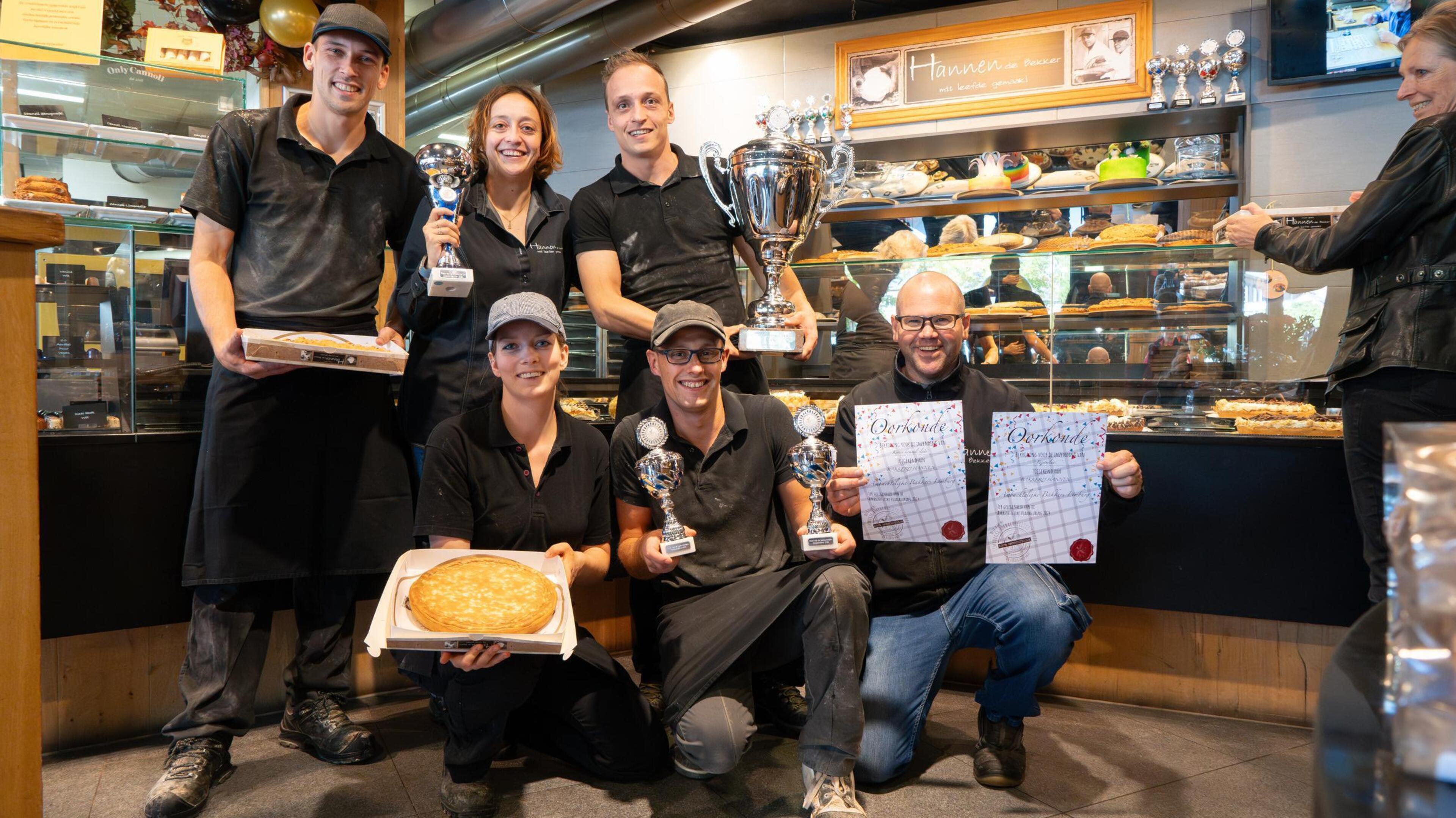 De beste vlaai van Limburg wordt ‘mit leefde gemaak’ in Herten: ‘Jammer dat opa dit niet meer heeft 