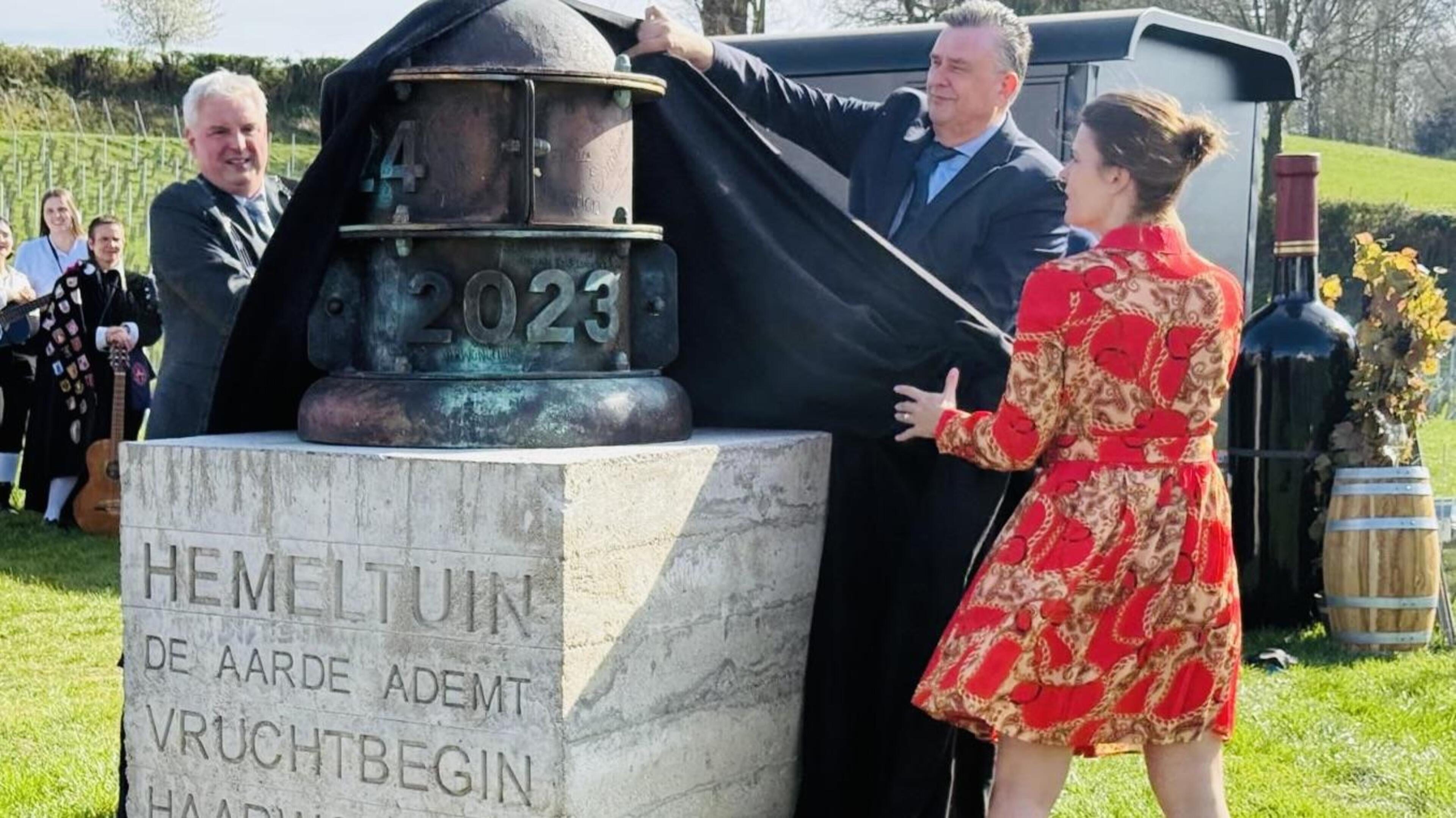 Beeld op wijngaard Sterreheim in Schinnen verwijst naar Romeinse tijd en mijnverleden onder landgoed