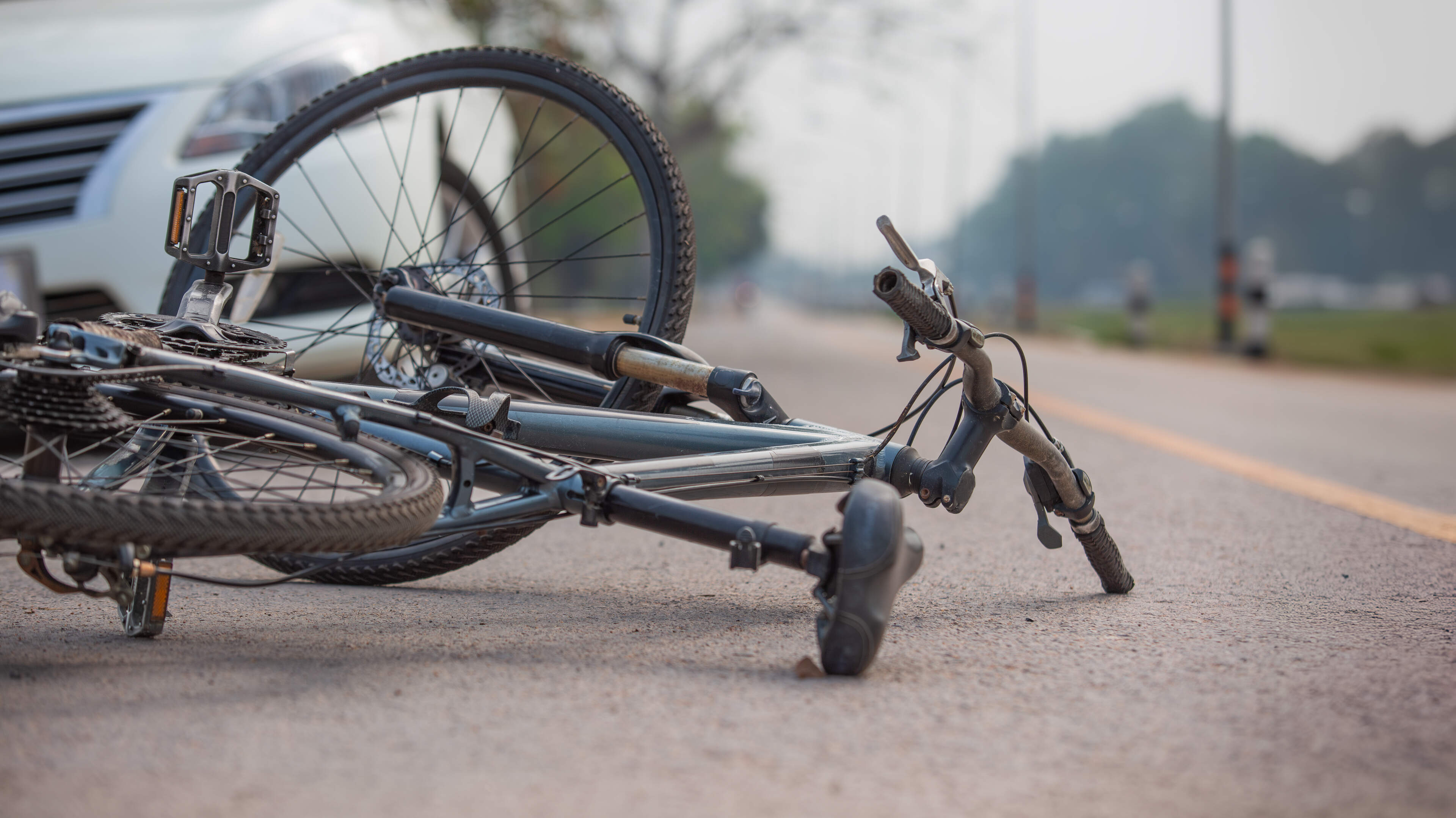 Bijna 30% meer fietsongevallen in Limburg dan voor coronaperiode: op deze rotonde in onze provincie 