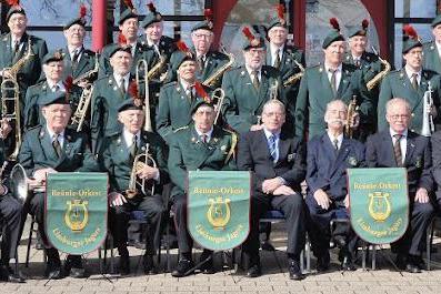 Reünieorkest van de Limburgse Jagers houdt concert in Lottum