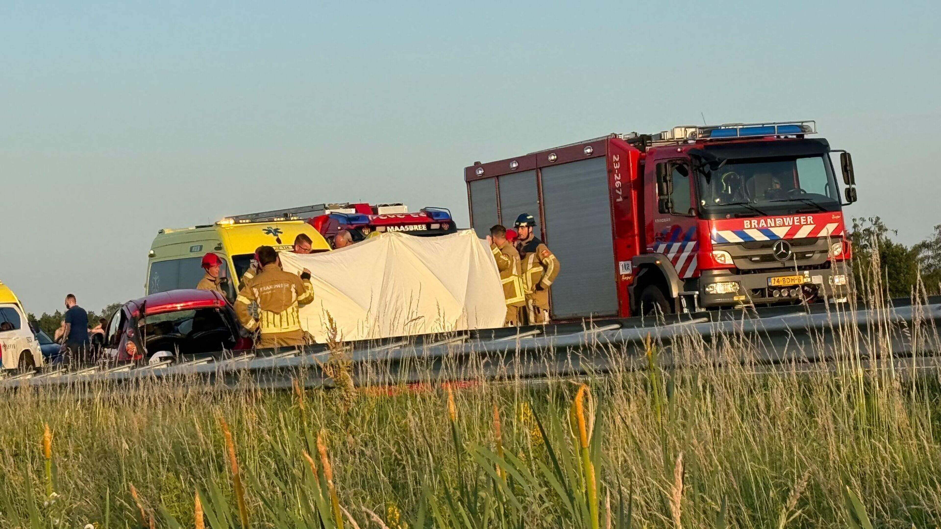 Aanhouding bij zwaar ongeval op A67, slachtoffer gewond afgevoerd