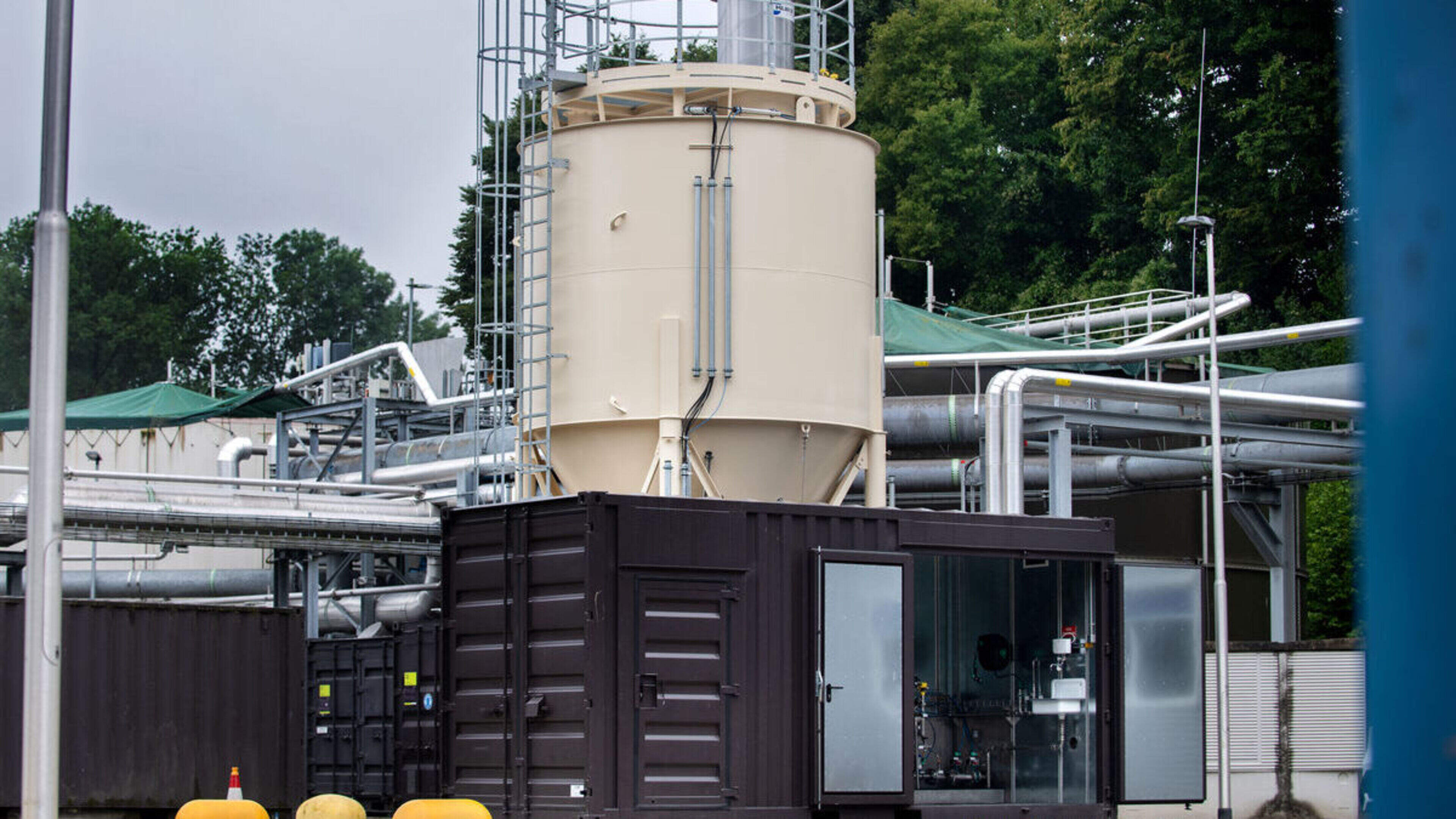 Wereldprimeur in Simpelveld: nieuwe techniek om bijna alle medicijnresten uit water te halen