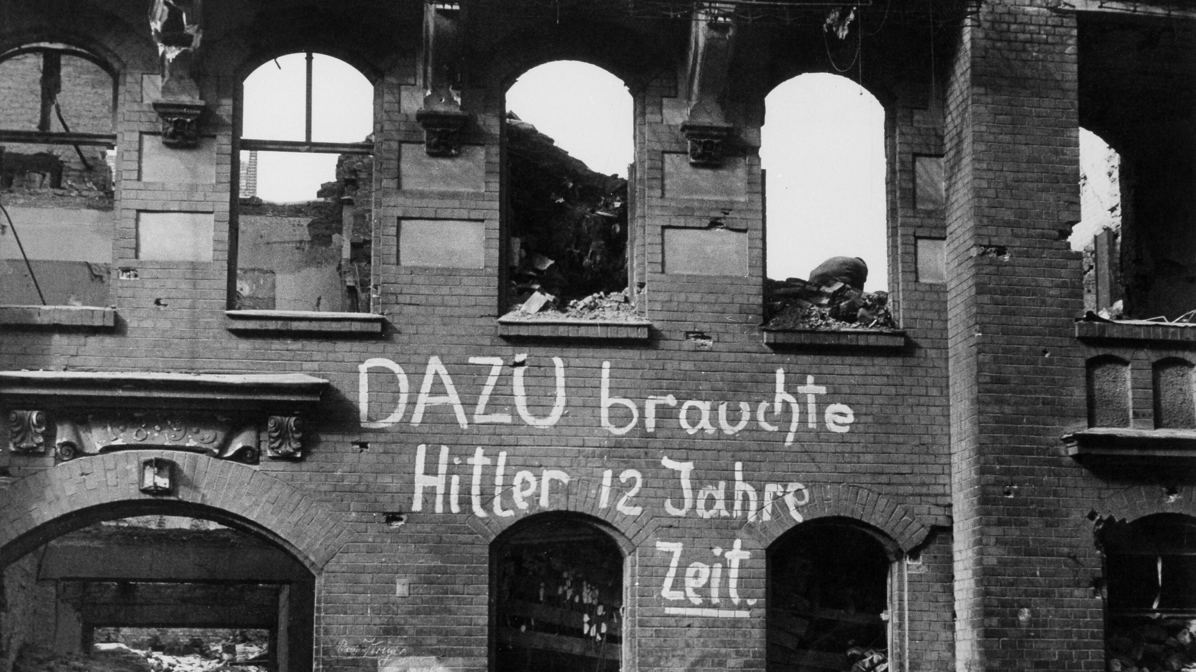 Oorlogsmuseum Overloon toont tijdelijke tentoonstelling over Hitler