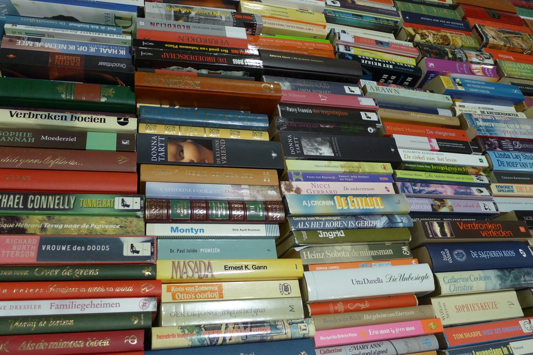 Boekenmarkt in schutterslokaal Herkenbosch
