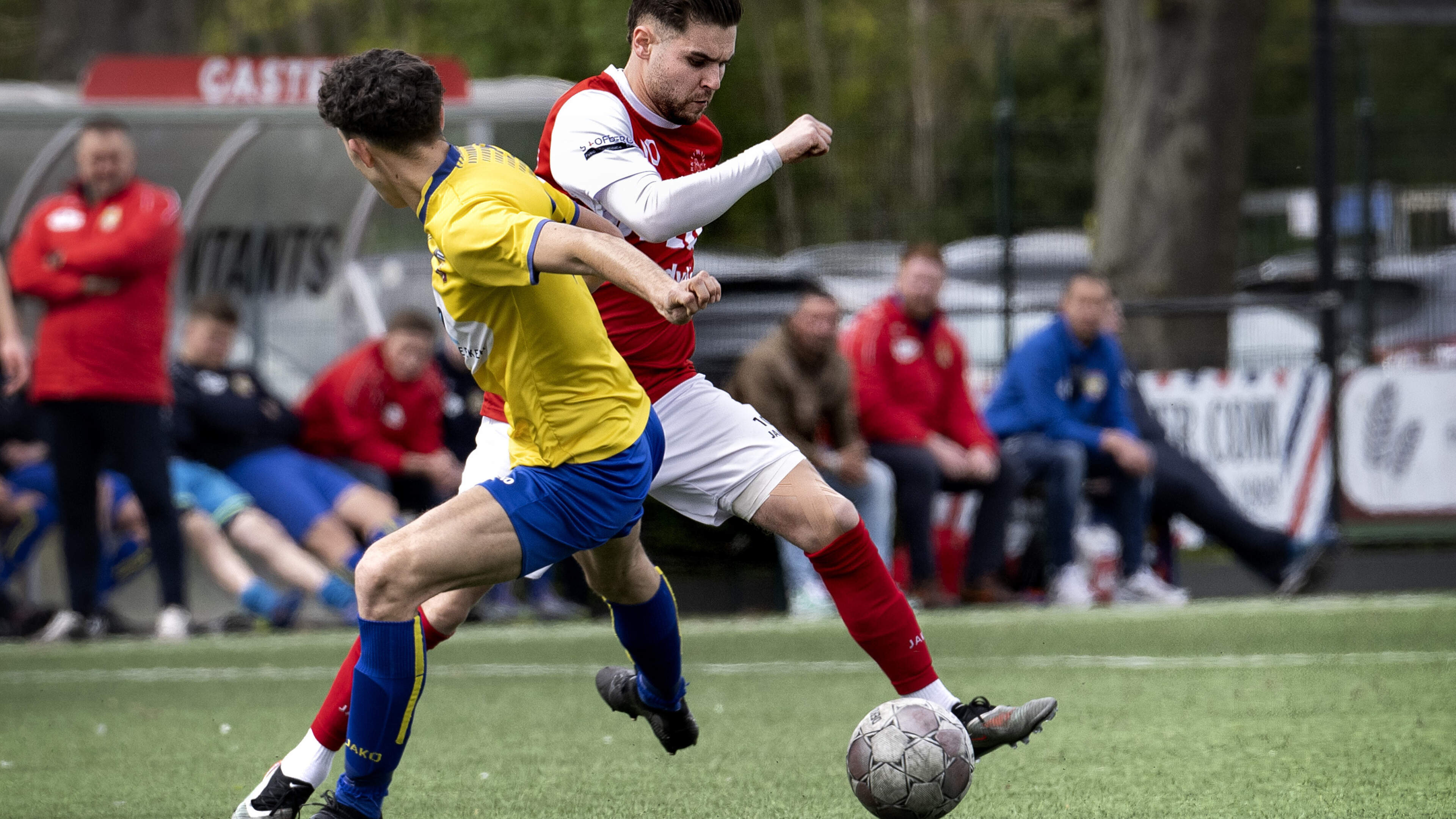 De Leeuw en UOW’02 blijven in degradatiemoeras na remise in Brunssum: ‘Eigenlijk te weinig’