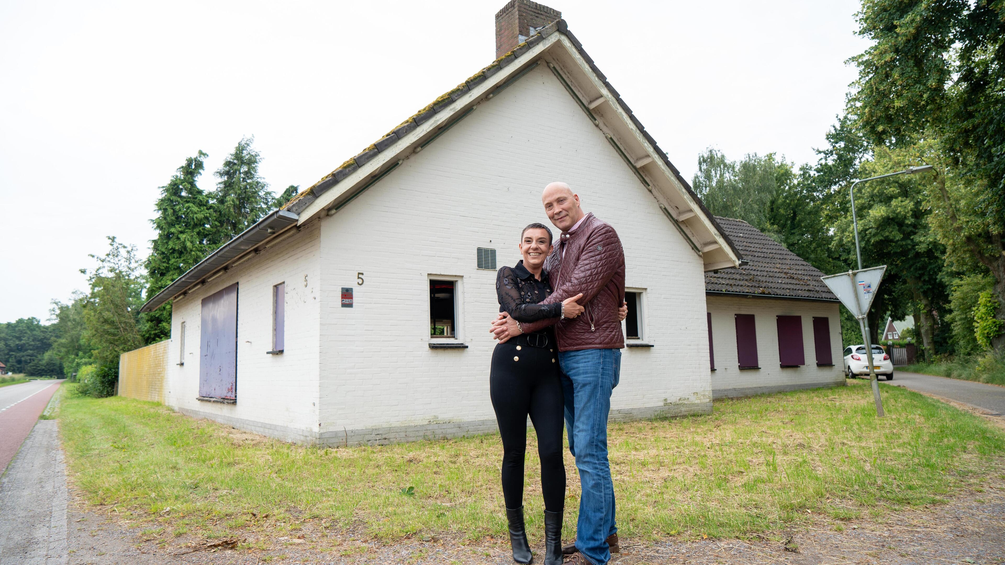 Vergunningen eindelijk binnen: Woeste Hoeve Maasbree wordt erotische massagesalon Magic Sensation