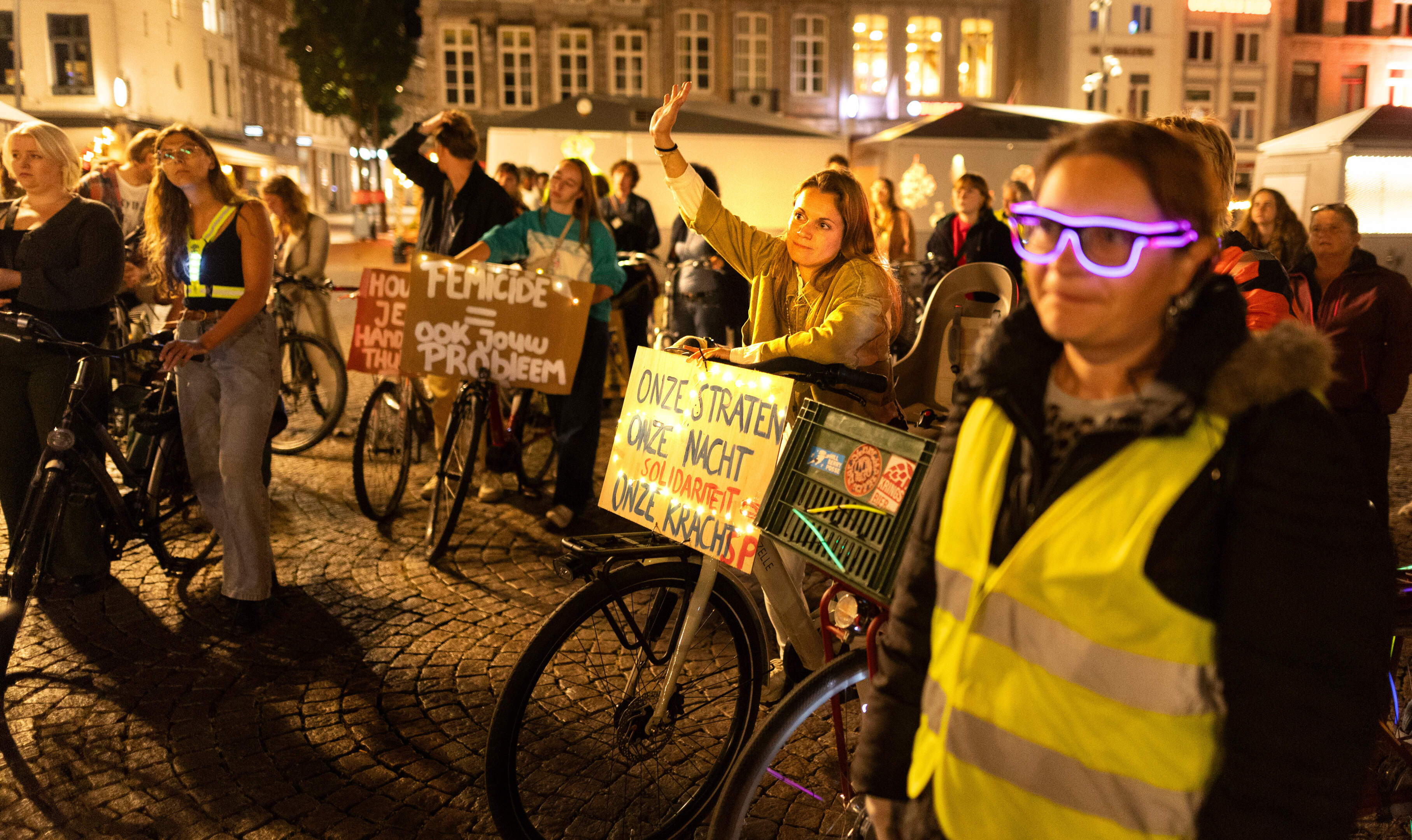 Kwart vrouwen voelt zich onveilig, maar met alleen meer straatverlichting verandert er niets