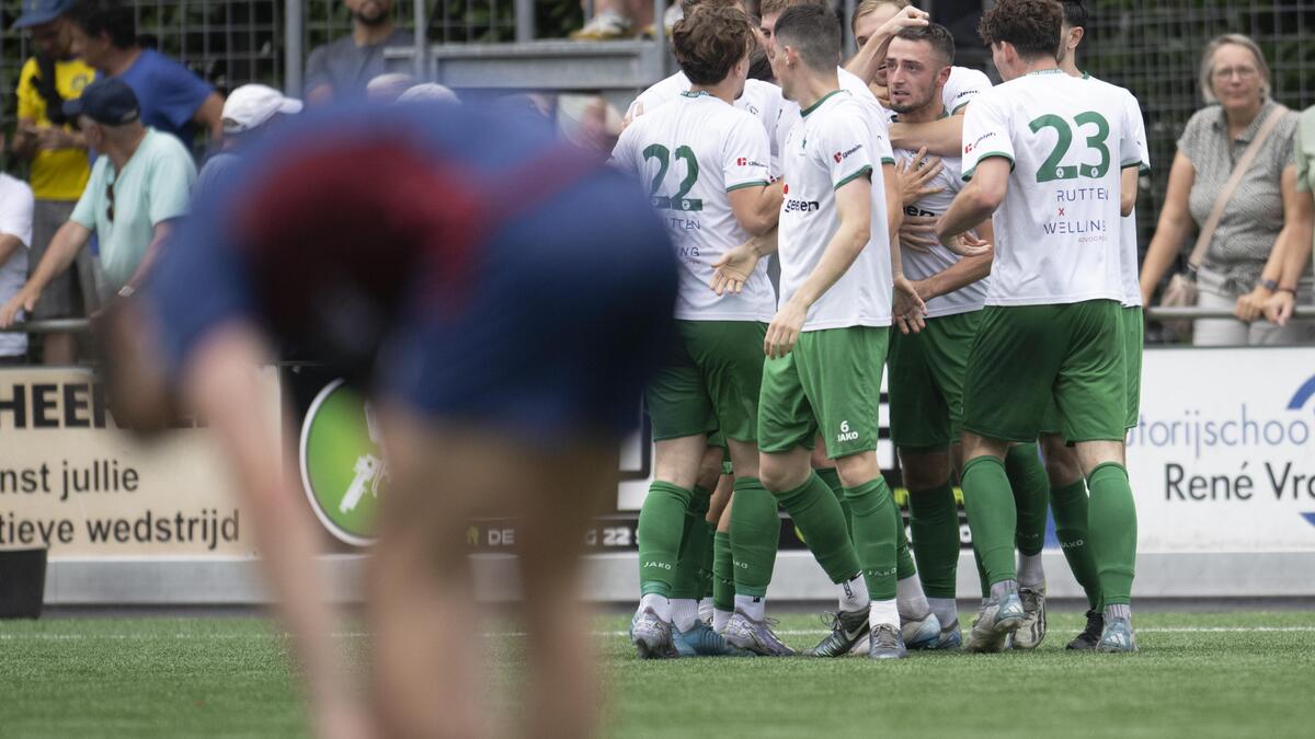 Poeier, geniaal schot en intikker helpen Groene Ster aan zege in ...