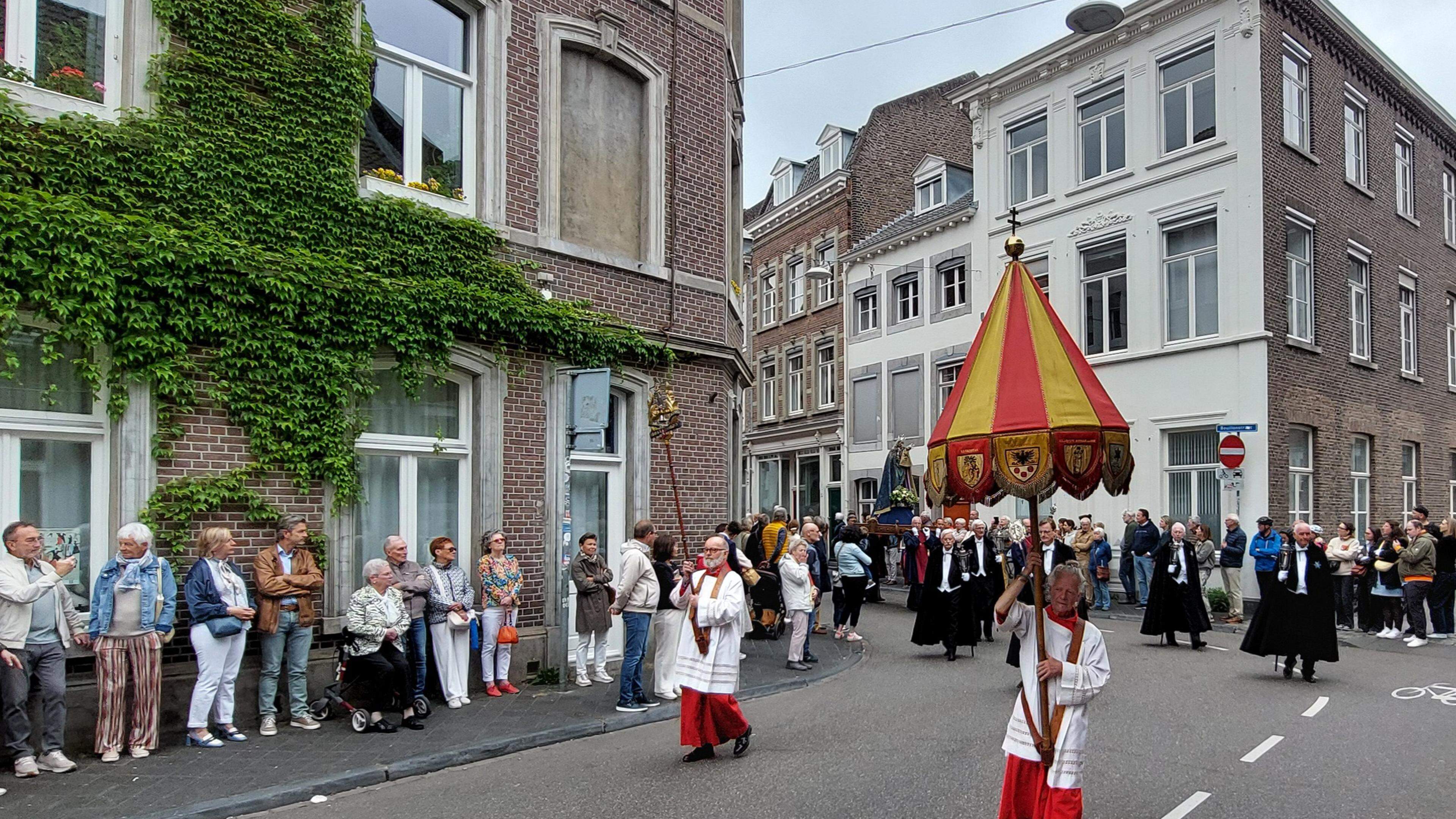 Stadsprocessie Maastricht als ‘generale repetitie’ voor naderende Heiligdomsvaart