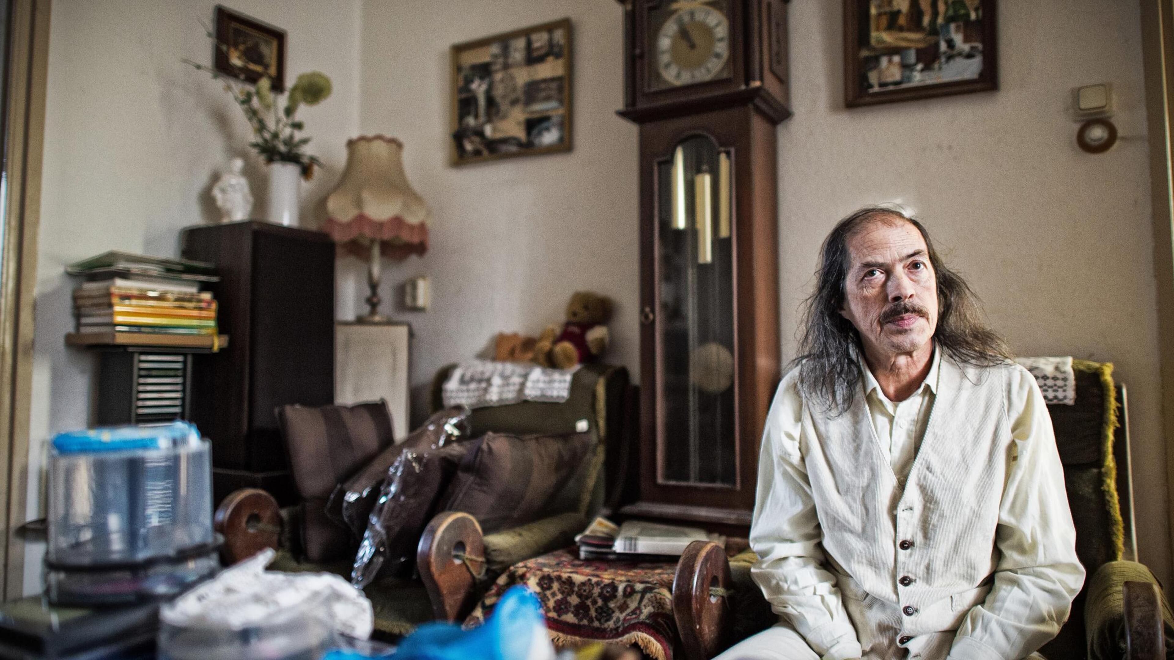 Piet van der Molen uit Oirsbeek moet negen jaar na verstoppen van zijn overleden moeder alsnog de ce