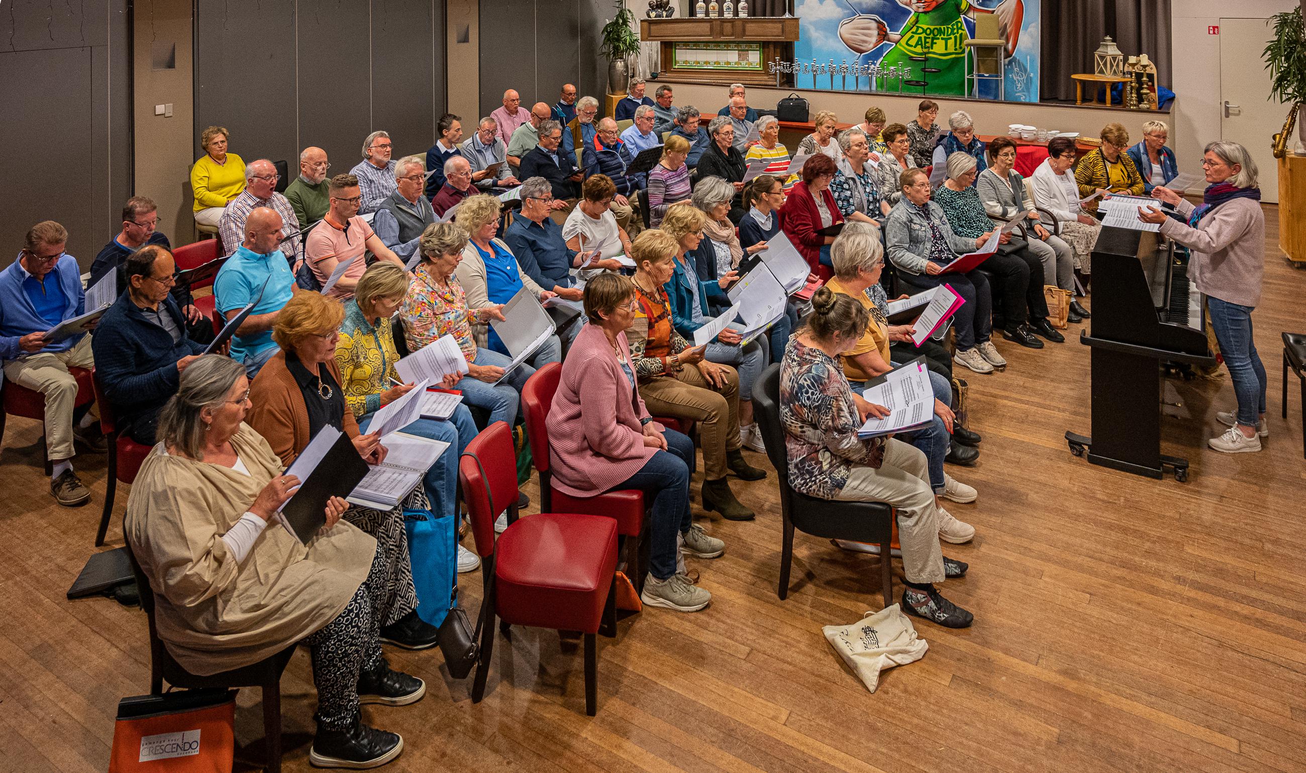 Bij zangkoor Crescendo uit Doenrade heerst al 75 jaar een familiegevoel